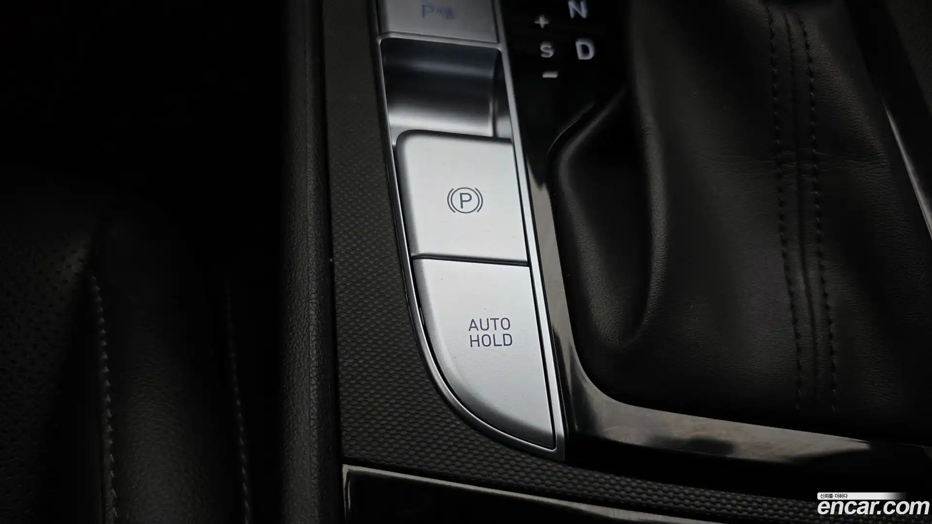 AVANTE Hyundai 2024.6-OPTION-023