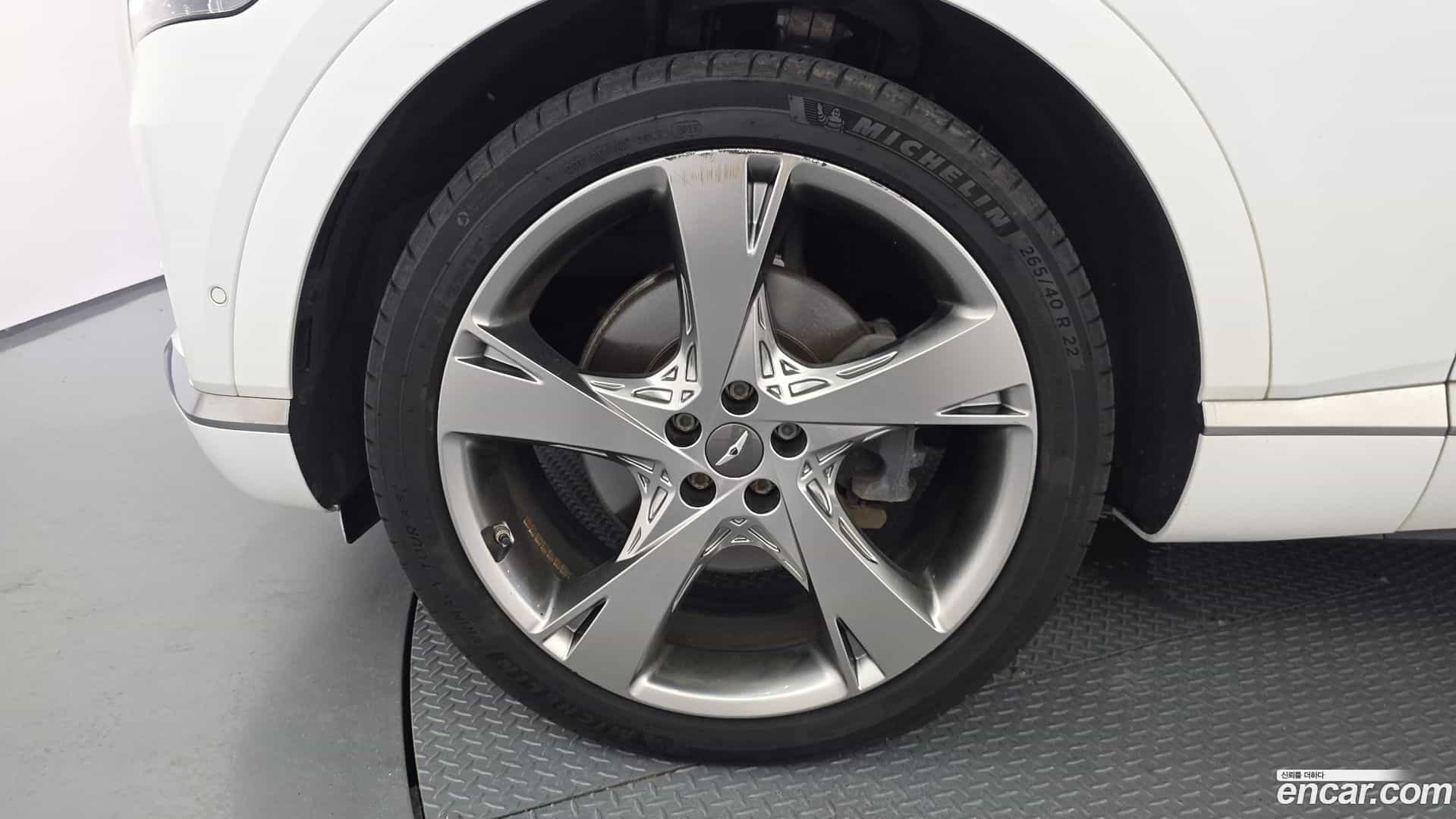 GV80 Genesis 2020.6-OUTER-005
