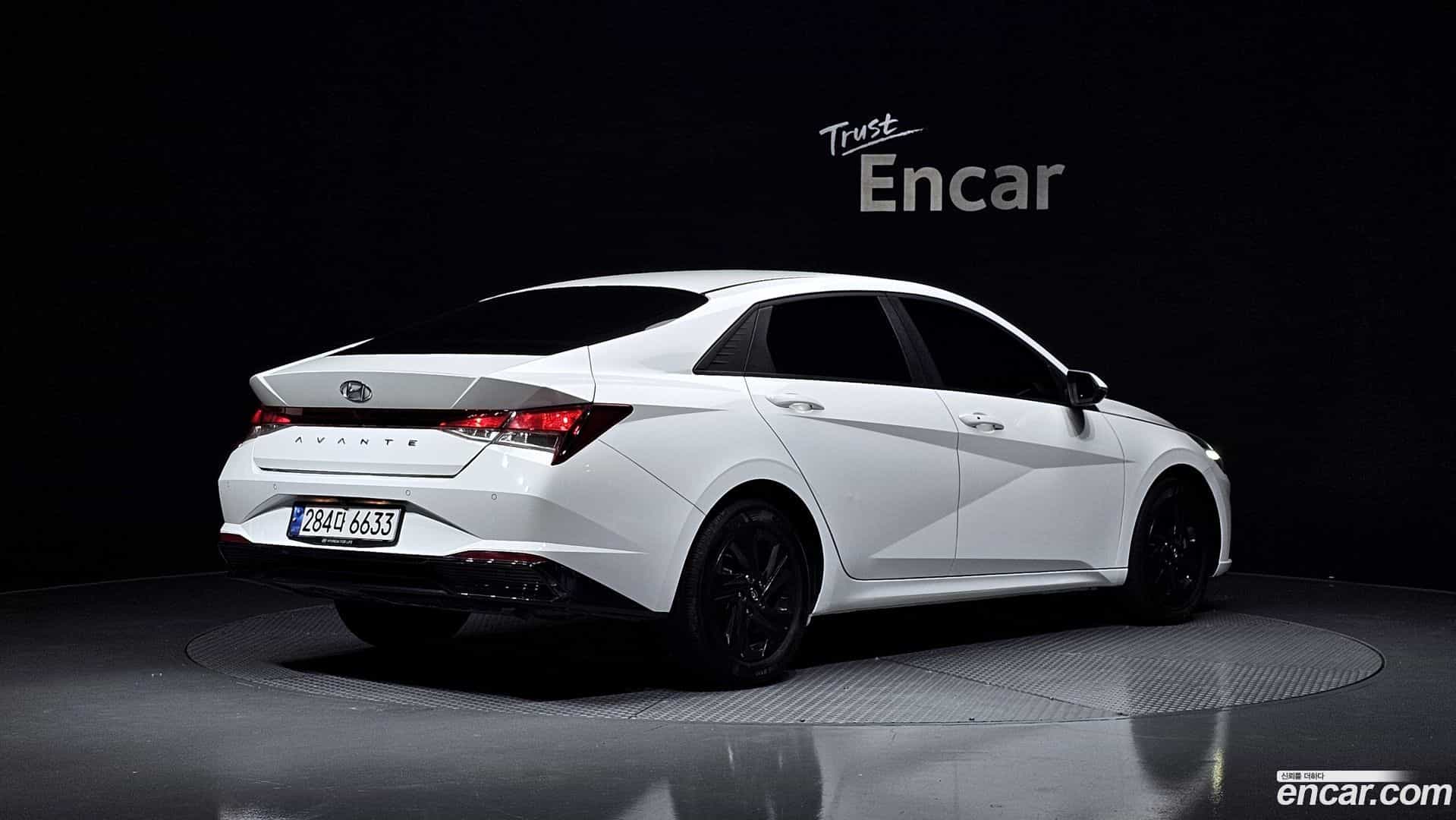 AVANTE Hyundai 2023.0-OUTER-002