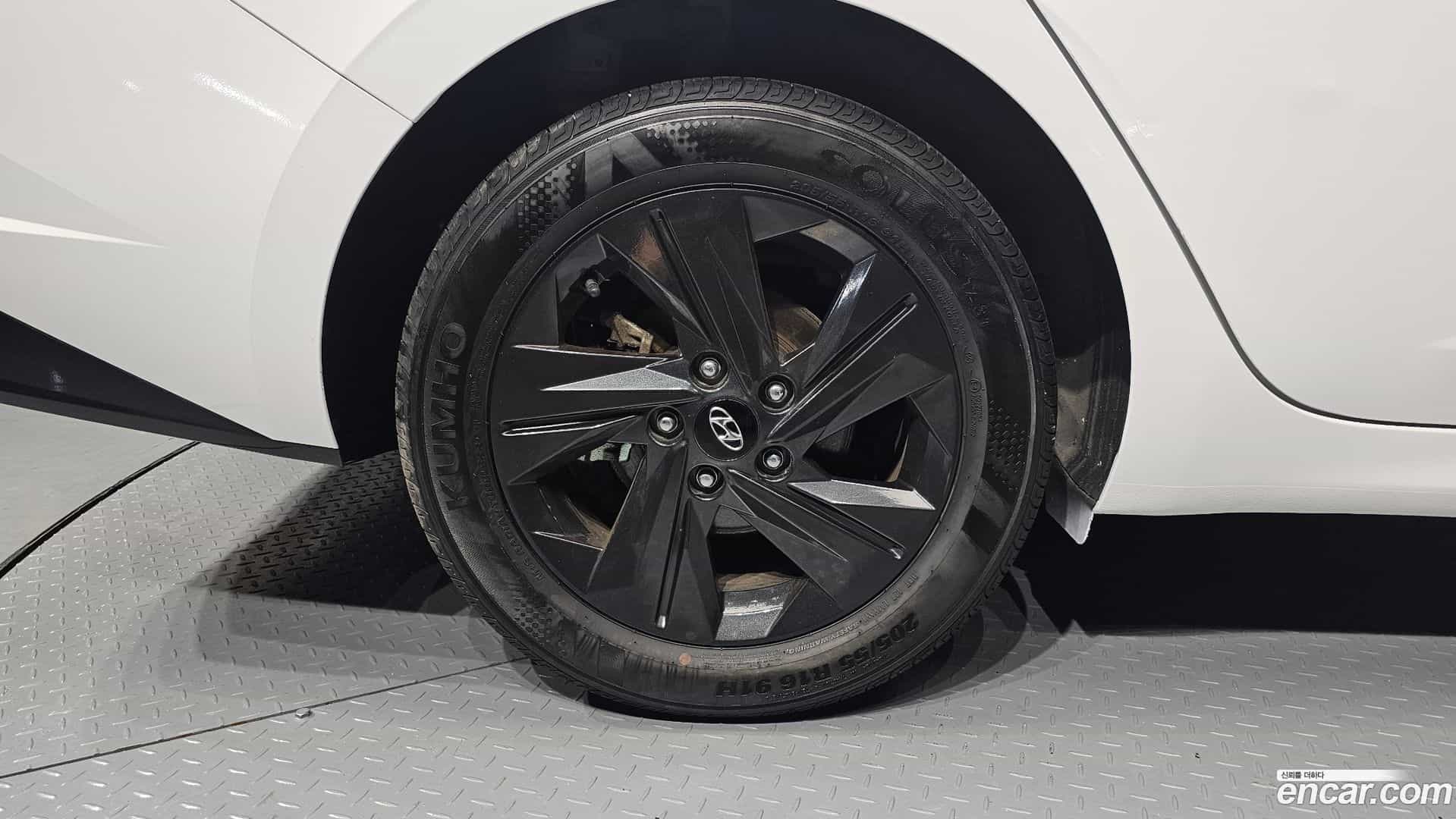 AVANTE Hyundai 2023.0-OUTER-005