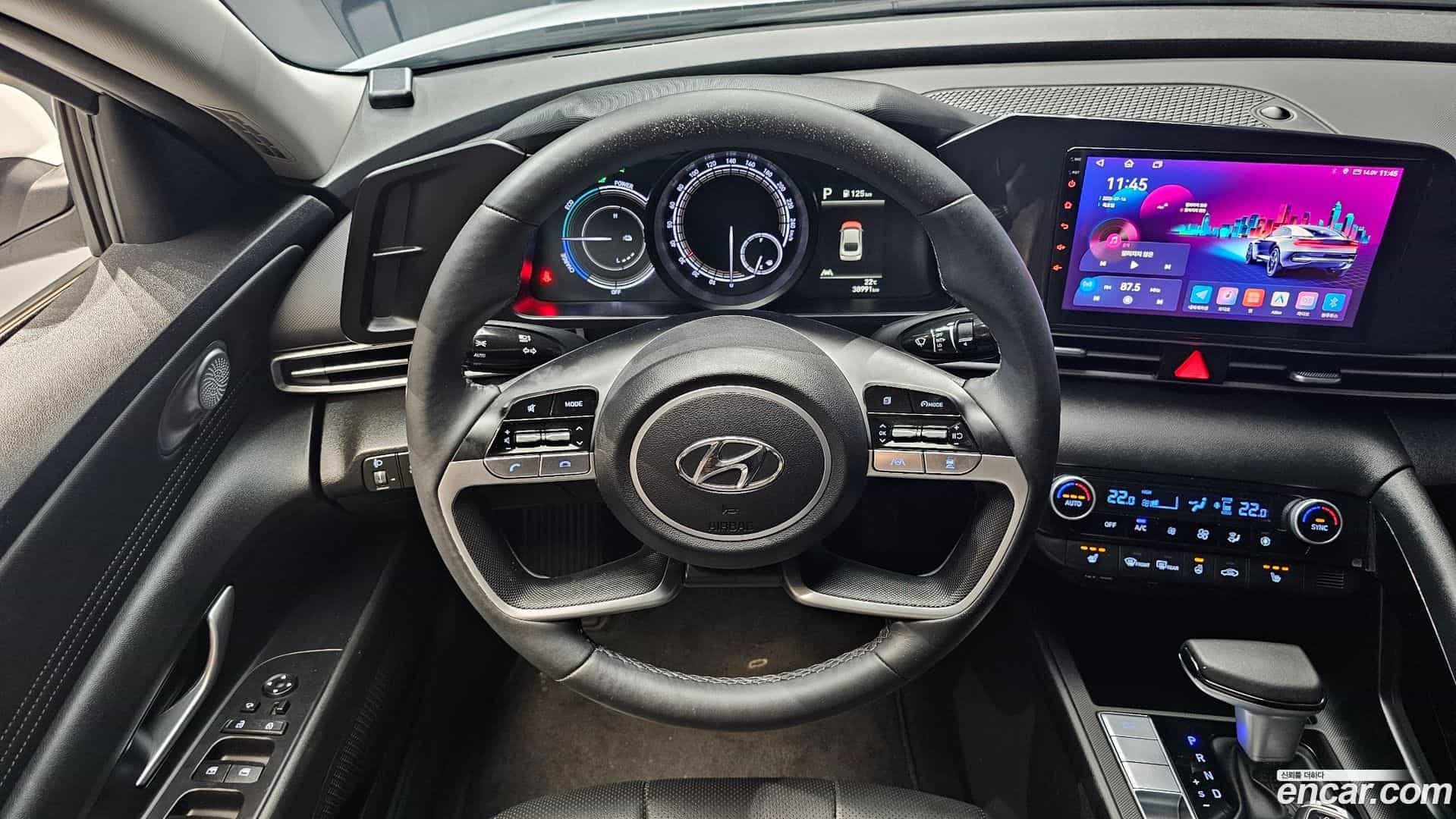 AVANTE Hyundai 2023.0-OPTION-017