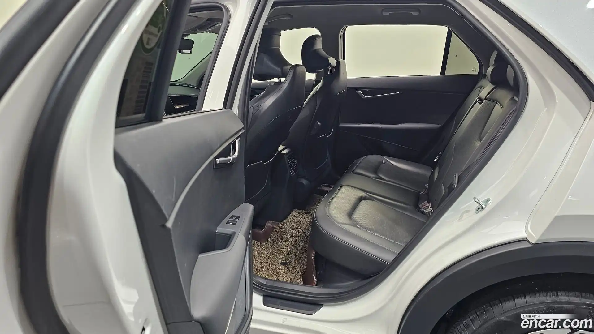 Niro Kia 2022.5-INNER-036