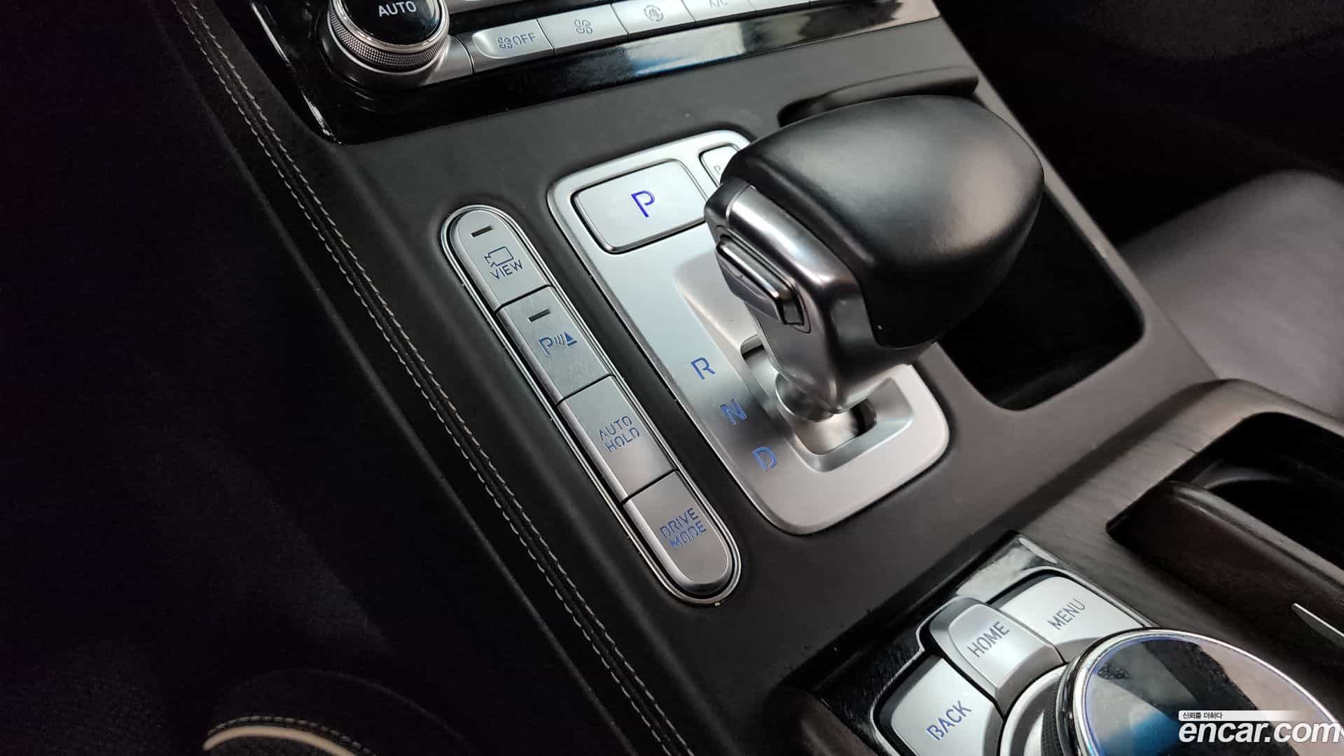 G90 Genesis 2019.4-INNER-009