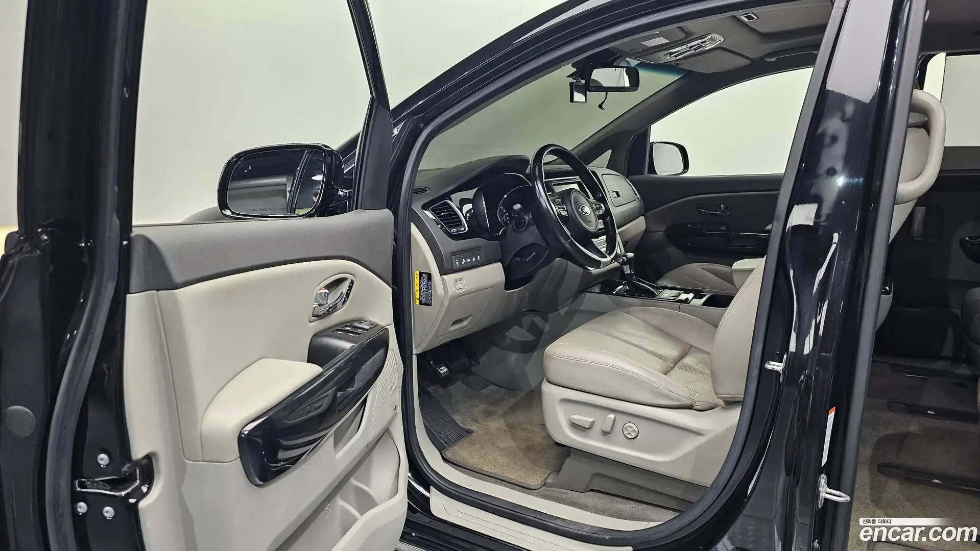 Canival Kia 2017.11-INNER-010