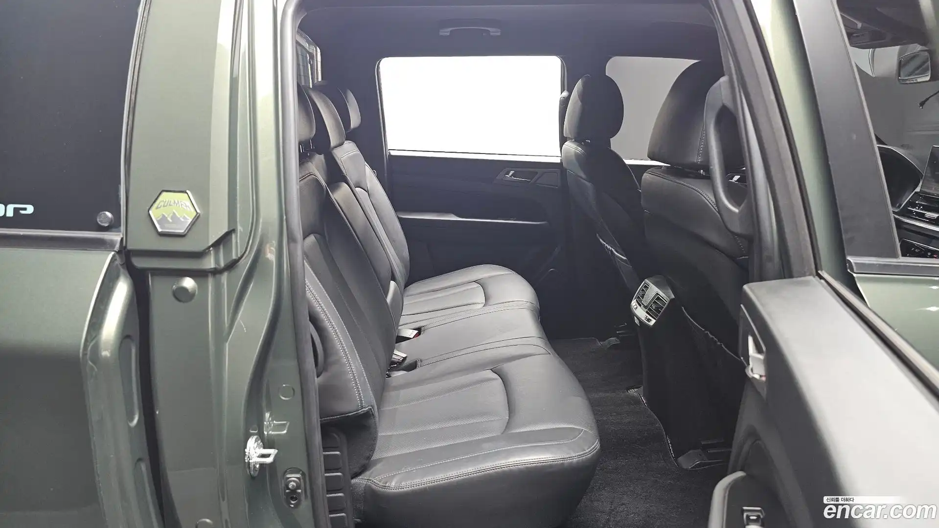 Rexton KG Mobility 2023.6-INNER-036