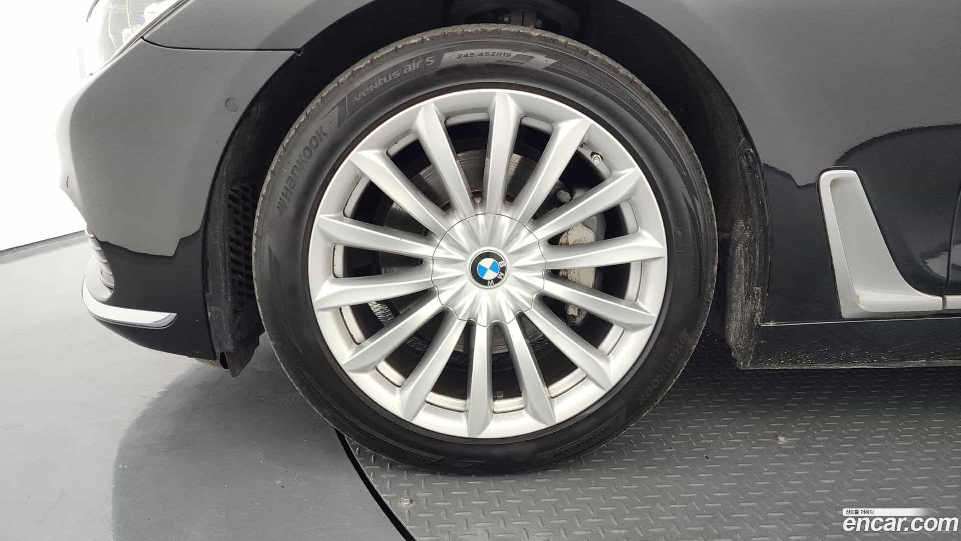 7-Series BMW 2016.8-OUTER-005