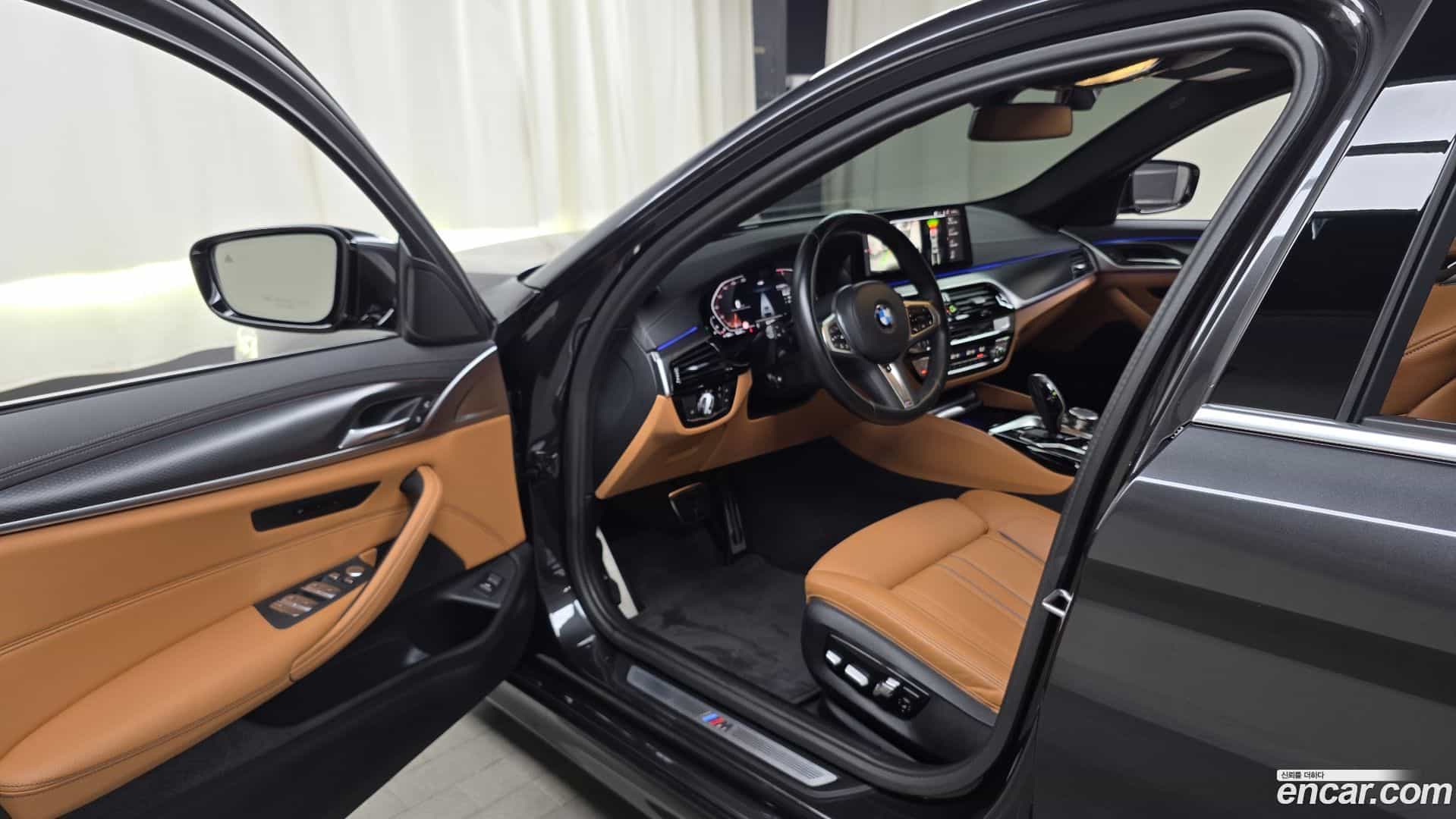5-Series BMW 2022.11-INNER-010