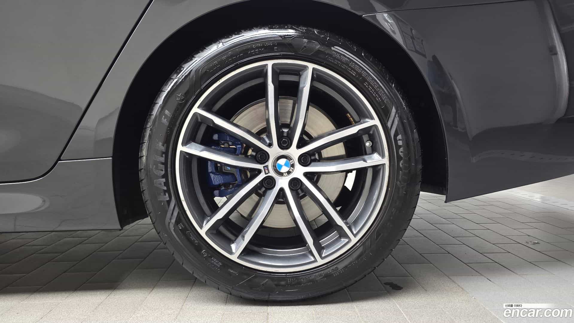 5-Series BMW 2022.11-OUTER-031