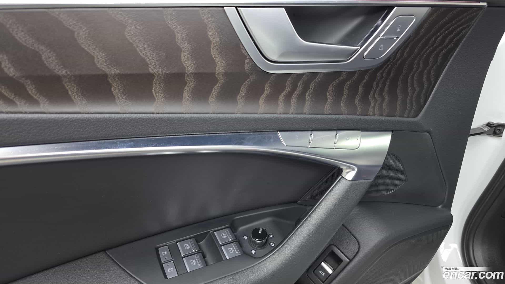 A6 Audi 2021.6-OPTION-017