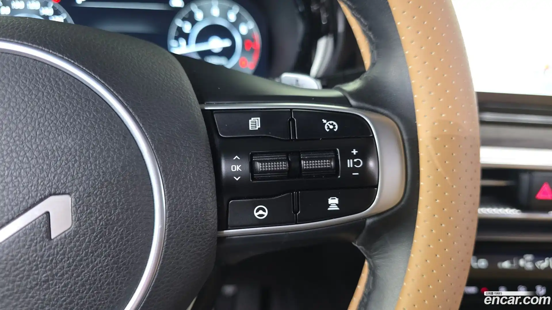 K5 Kia 2022.2-OPTION-021