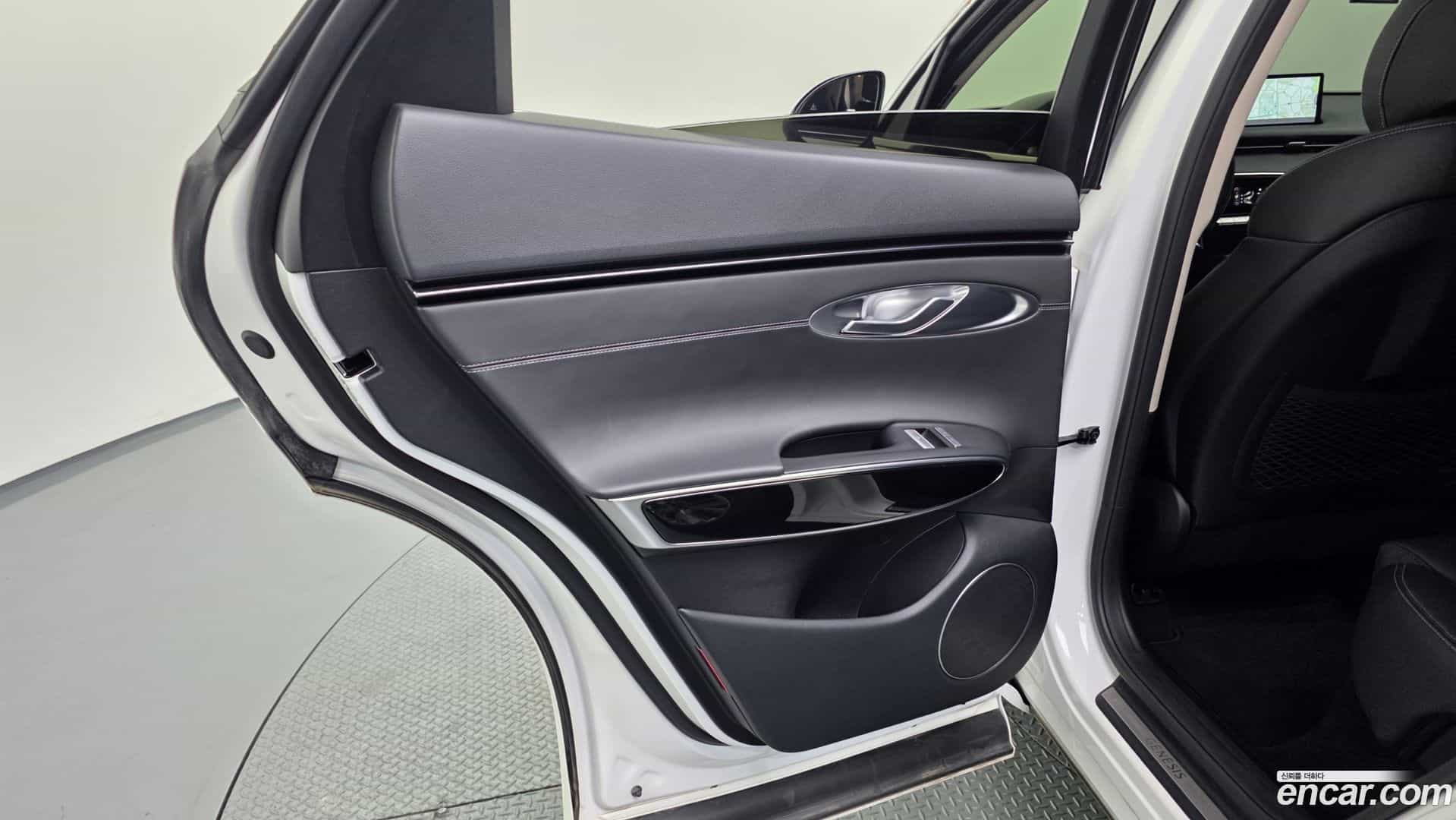 GV70 Genesis 2021.10-INNER-035