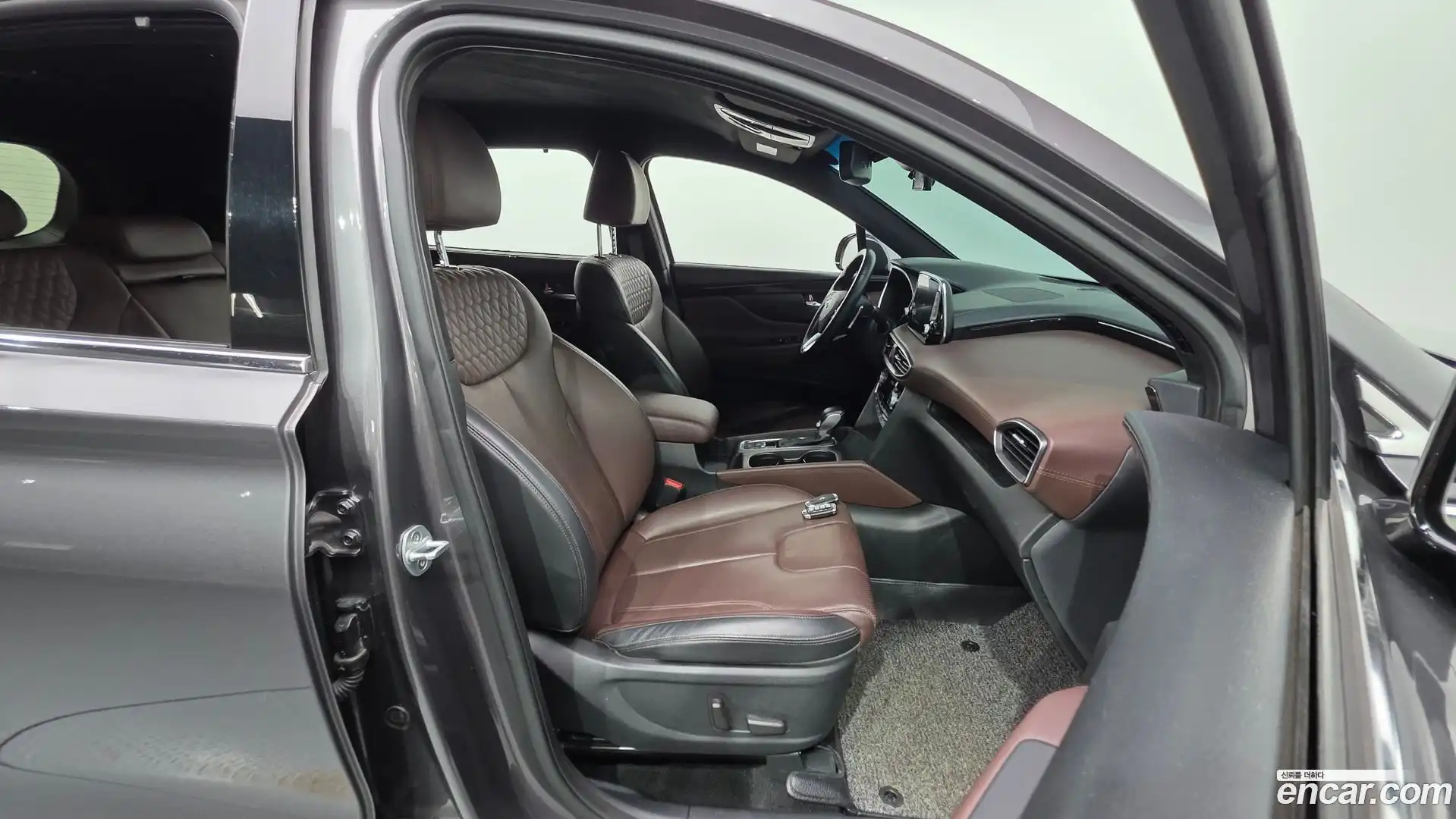 Santafe Hyundai 2018.11-INNER-010