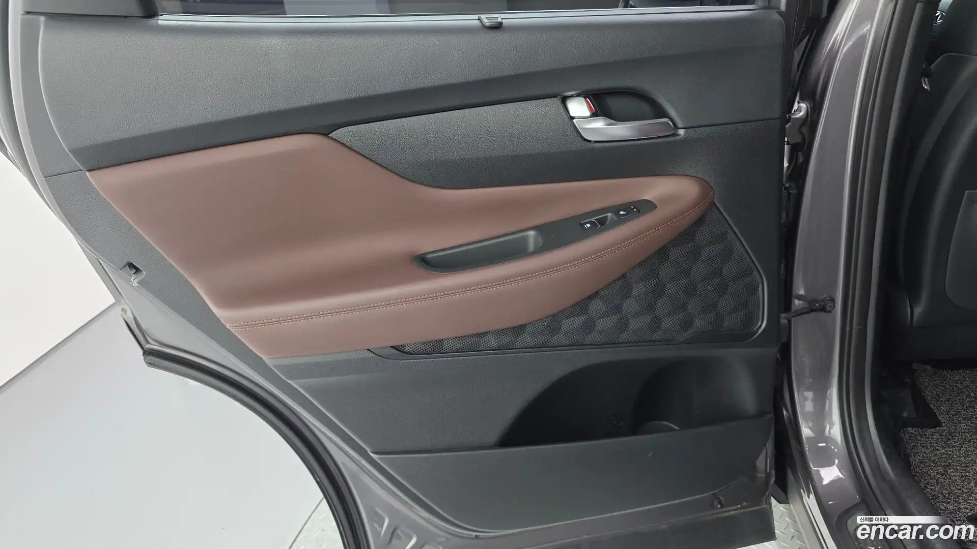 Santafe Hyundai 2018.11-INNER-035