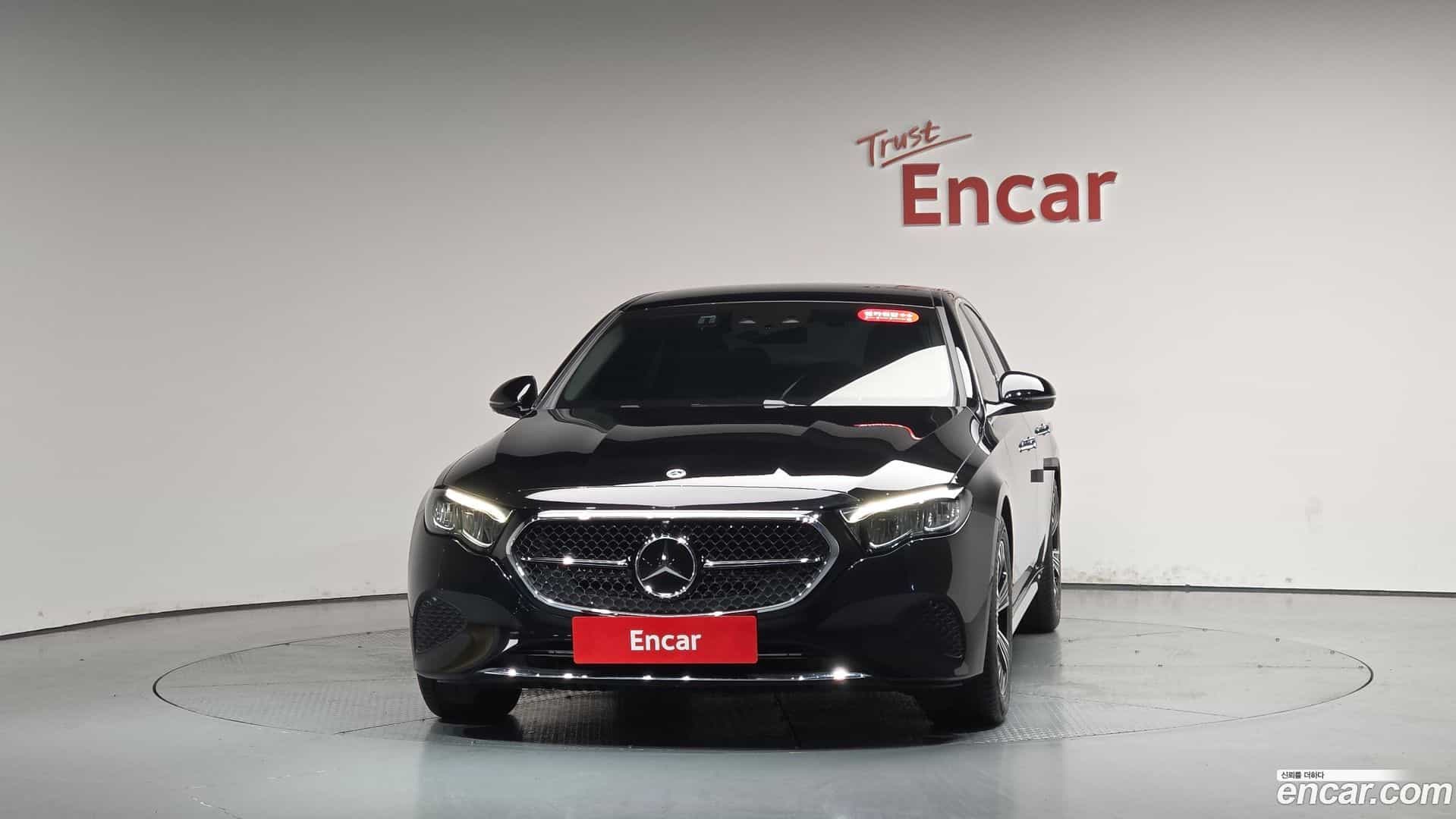 E-Class Mercedes-Benz 2024.10-OUTER-003