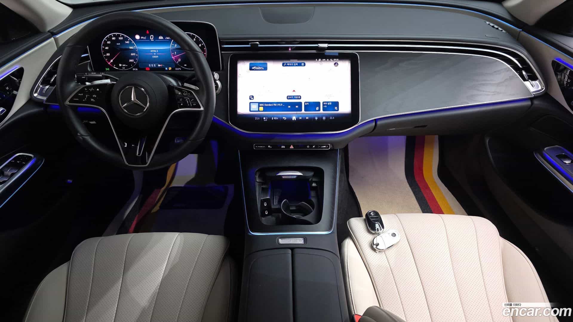 E-Class Mercedes-Benz 2024.10-INNER-007
