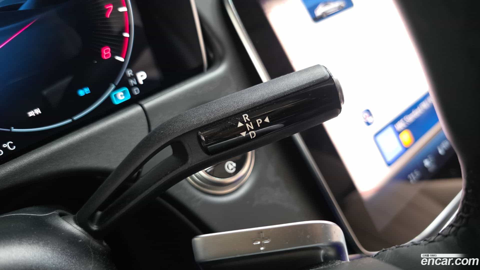 E-Class Mercedes-Benz 2024.10-INNER-009