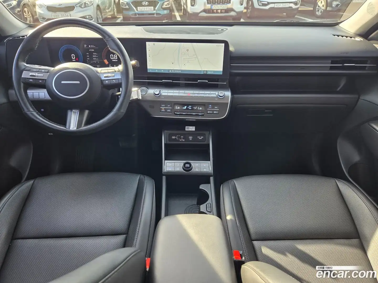 Kona Hyundai 2023.4-INNER-007