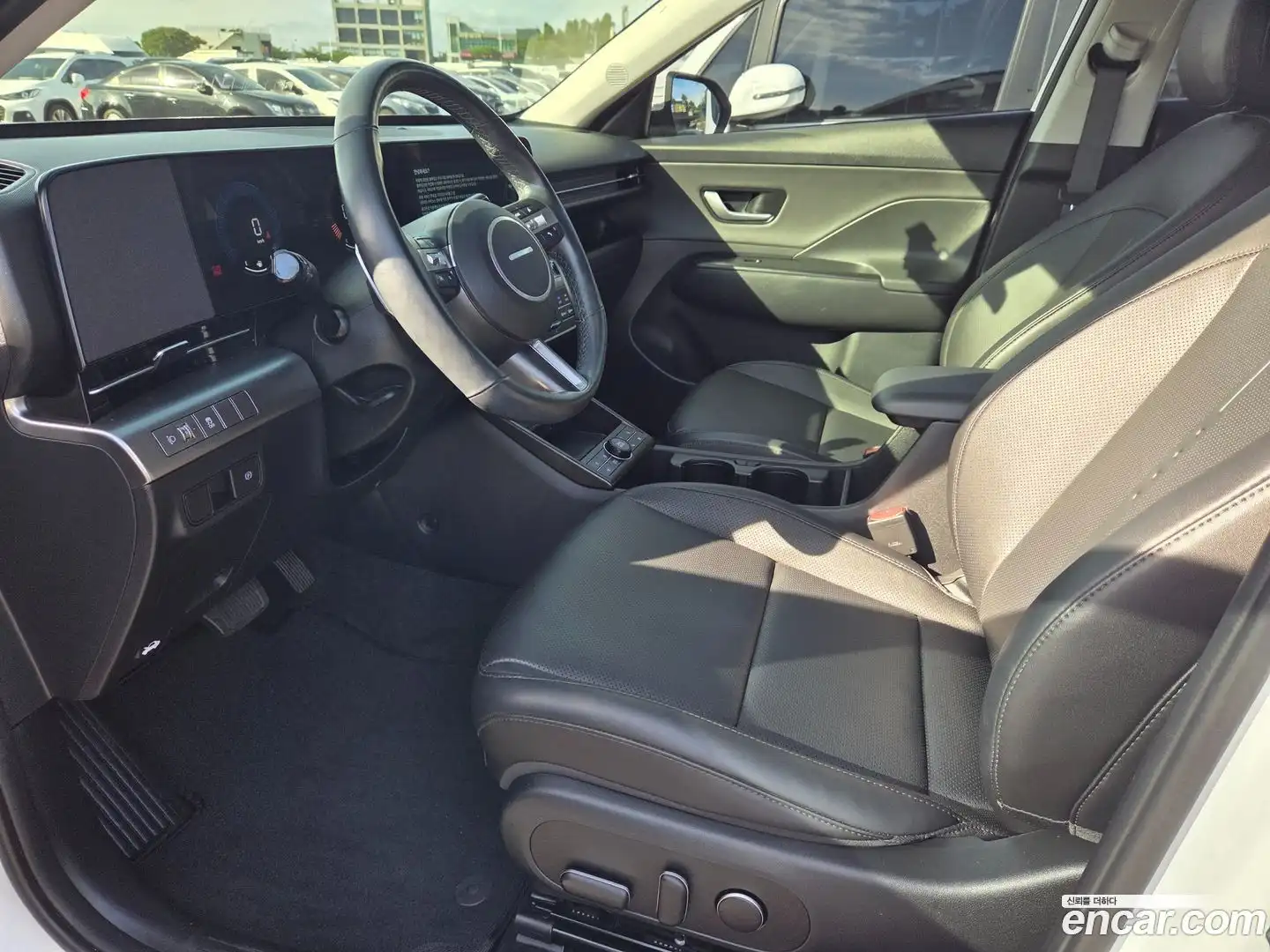 Kona Hyundai 2023.4-INNER-010