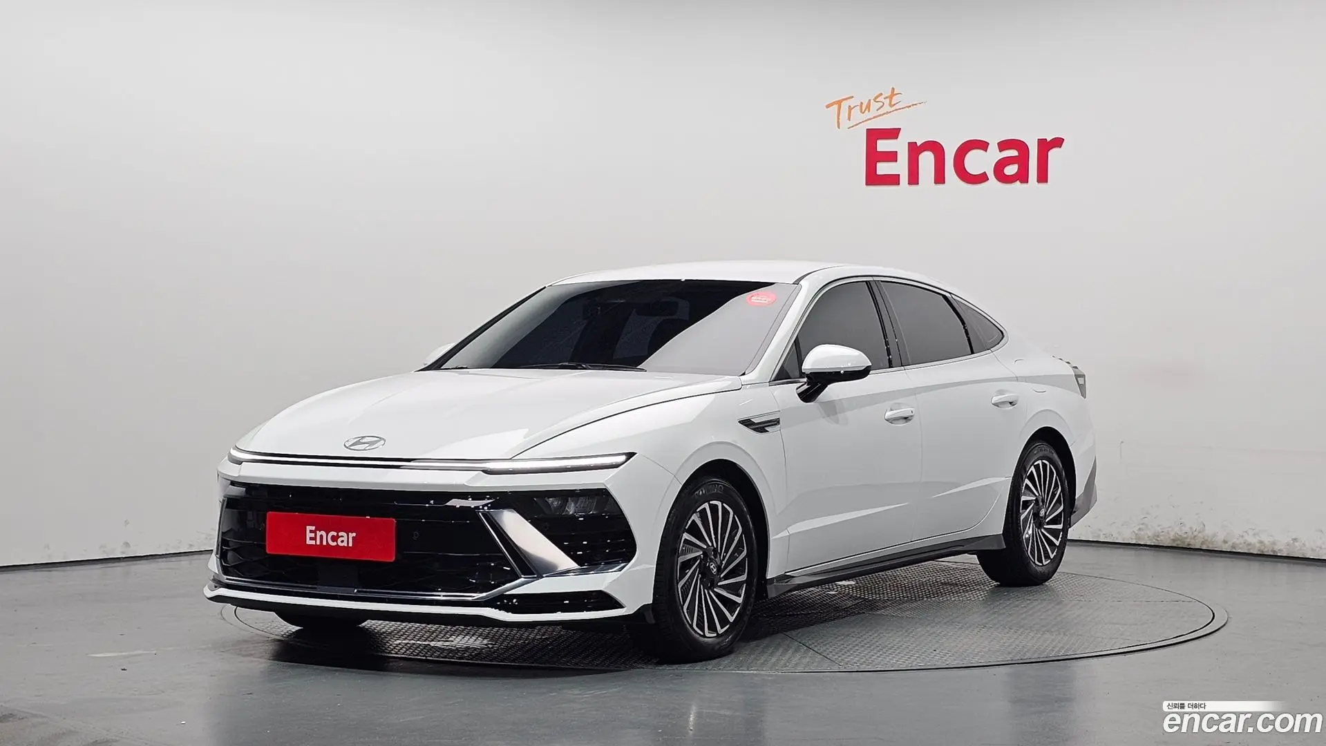 Main__Slider__Photo:Sonata Hyundai 2023.8-0