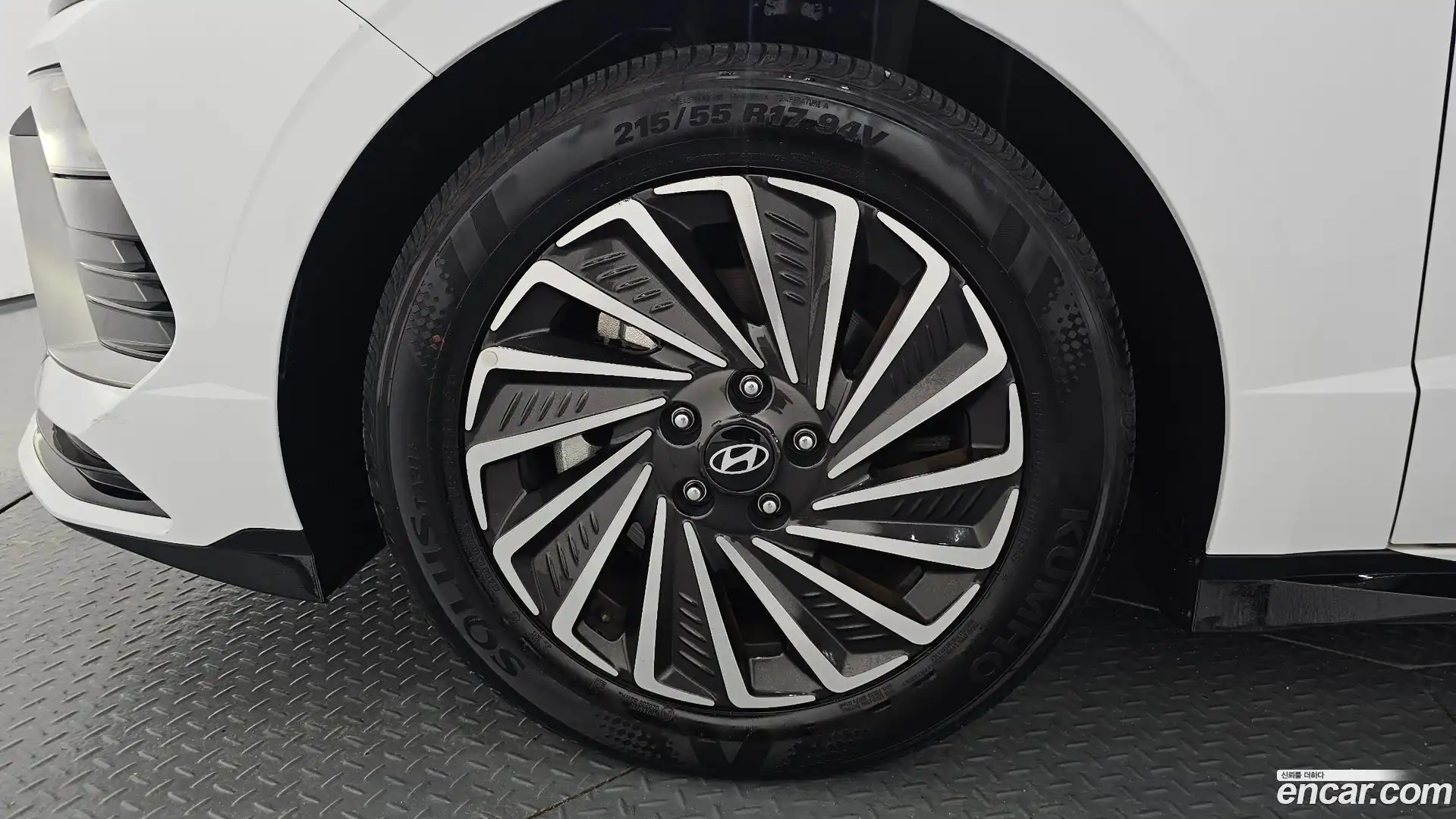 Sonata Hyundai 2023.8-OUTER-005