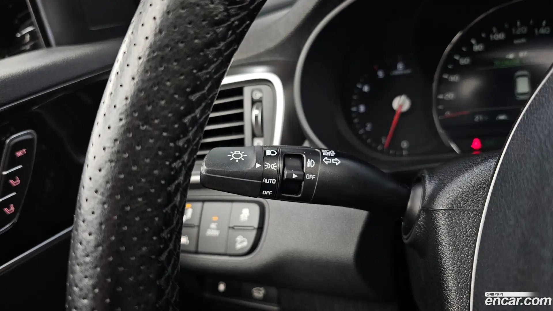 Sorento Kia 2018.7-OPTION-043