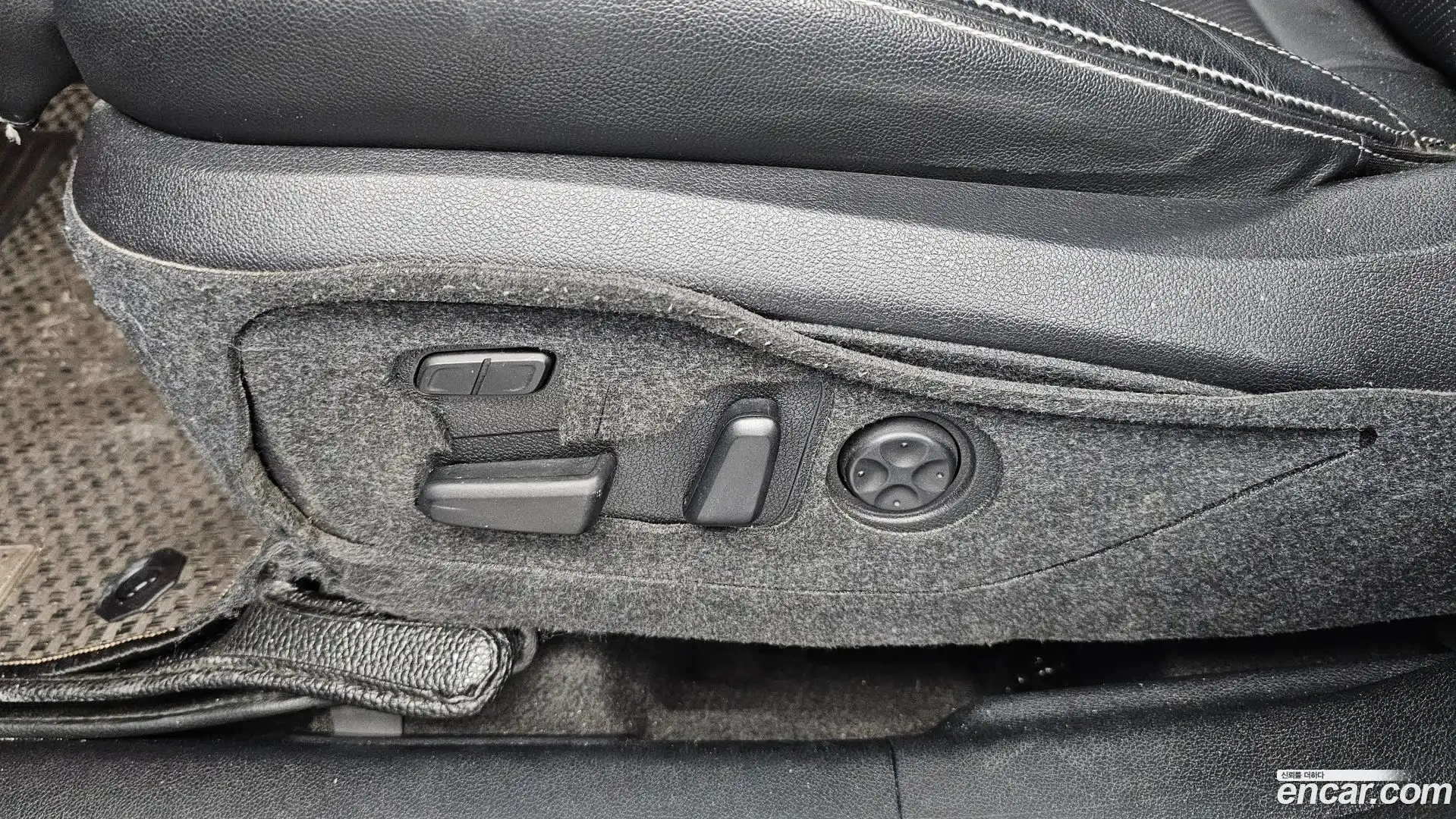 Sorento Kia 2018.7-OPTION-044