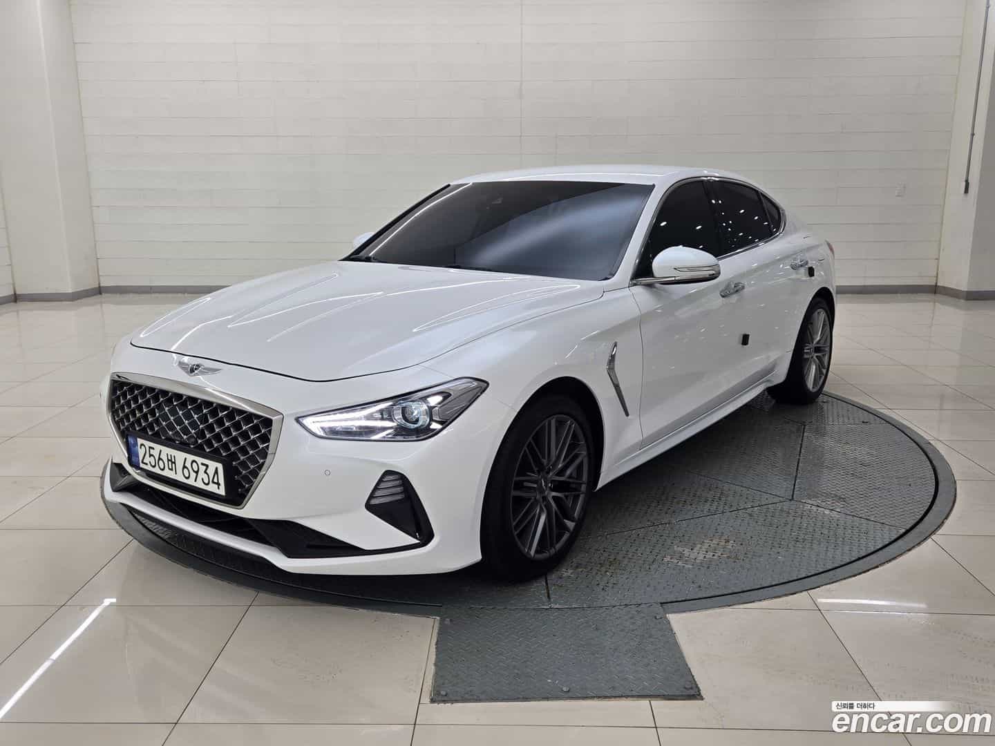 G70 Genesis 2020.2-OUTER-001