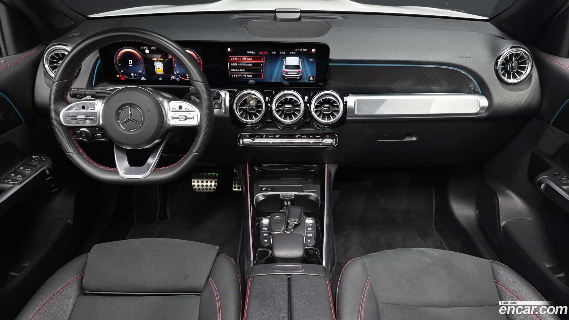 GLB-Class Mercedes-Benz 2022.6-INNER-007