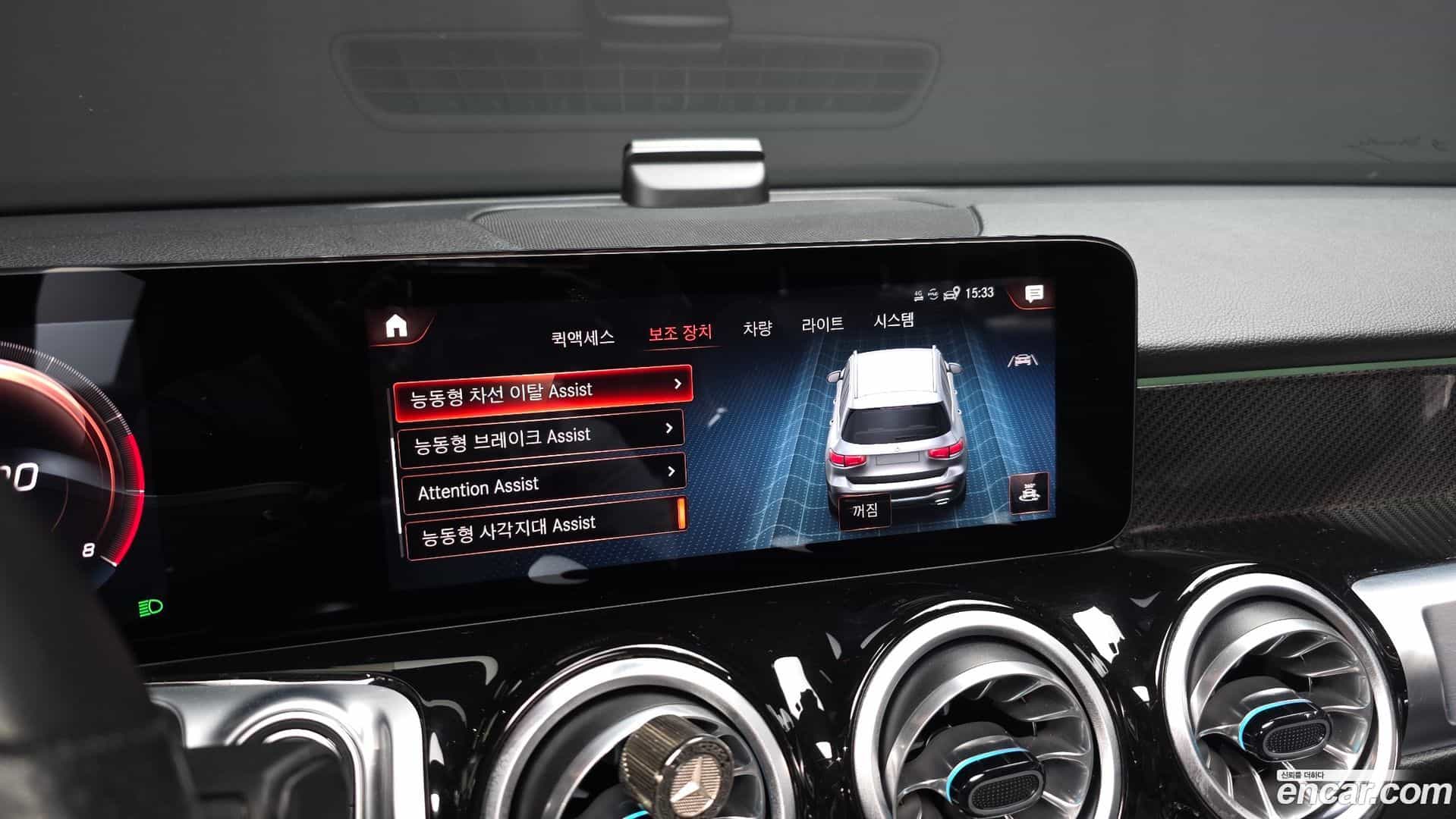 GLB-Class Mercedes-Benz 2022.6-OPTION-021