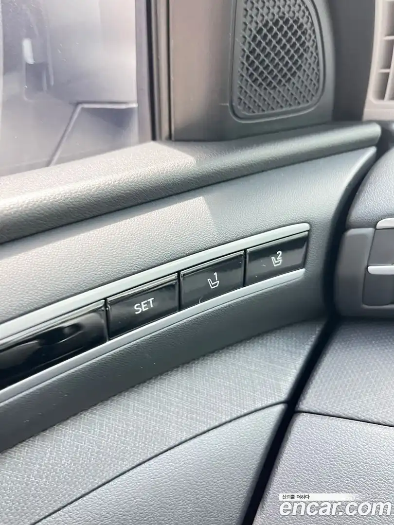 Tucson Hyundai 2023.10-OPTION-015