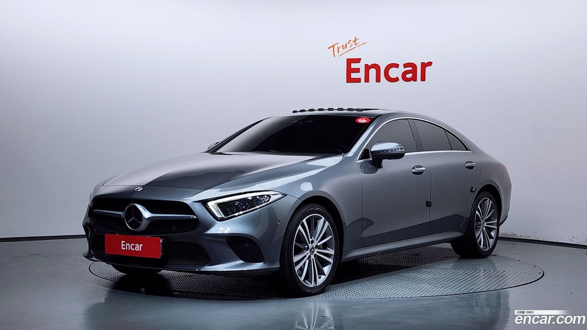 Main__Slider__Photo:CLS-Class Mercedes-Benz 2019.0-0
