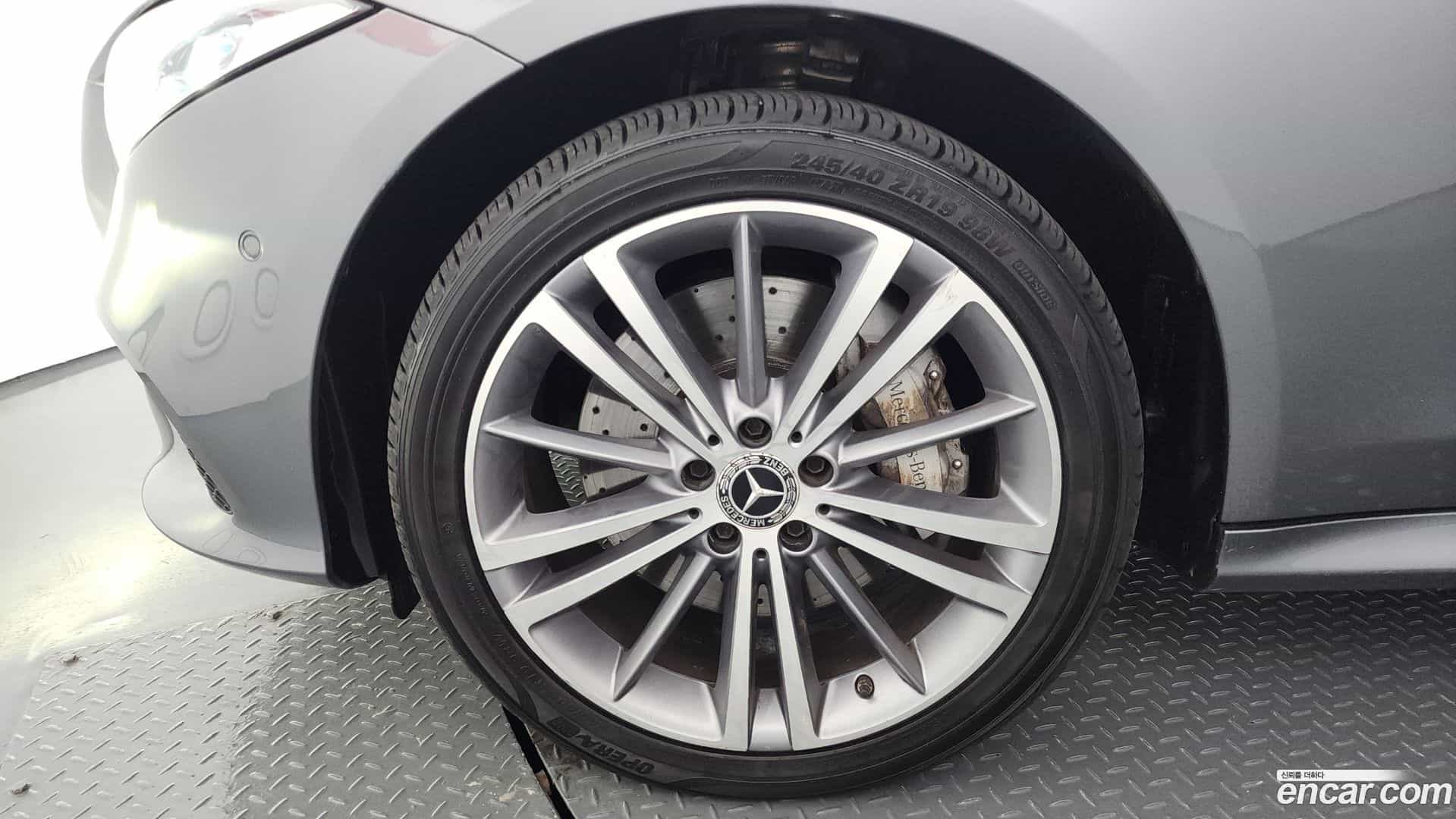 CLS-Class Mercedes-Benz 2019.0-OUTER-005