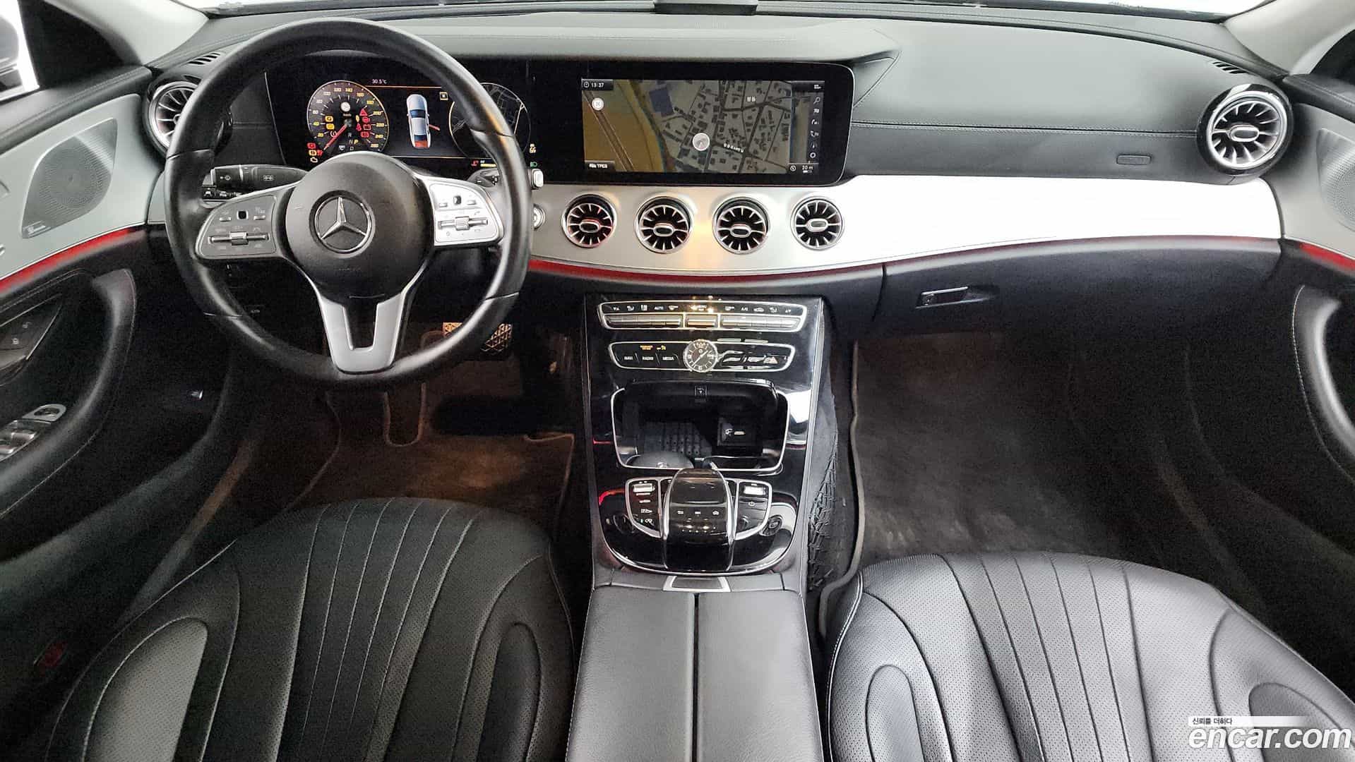 CLS-Class Mercedes-Benz 2019.0-INNER-007
