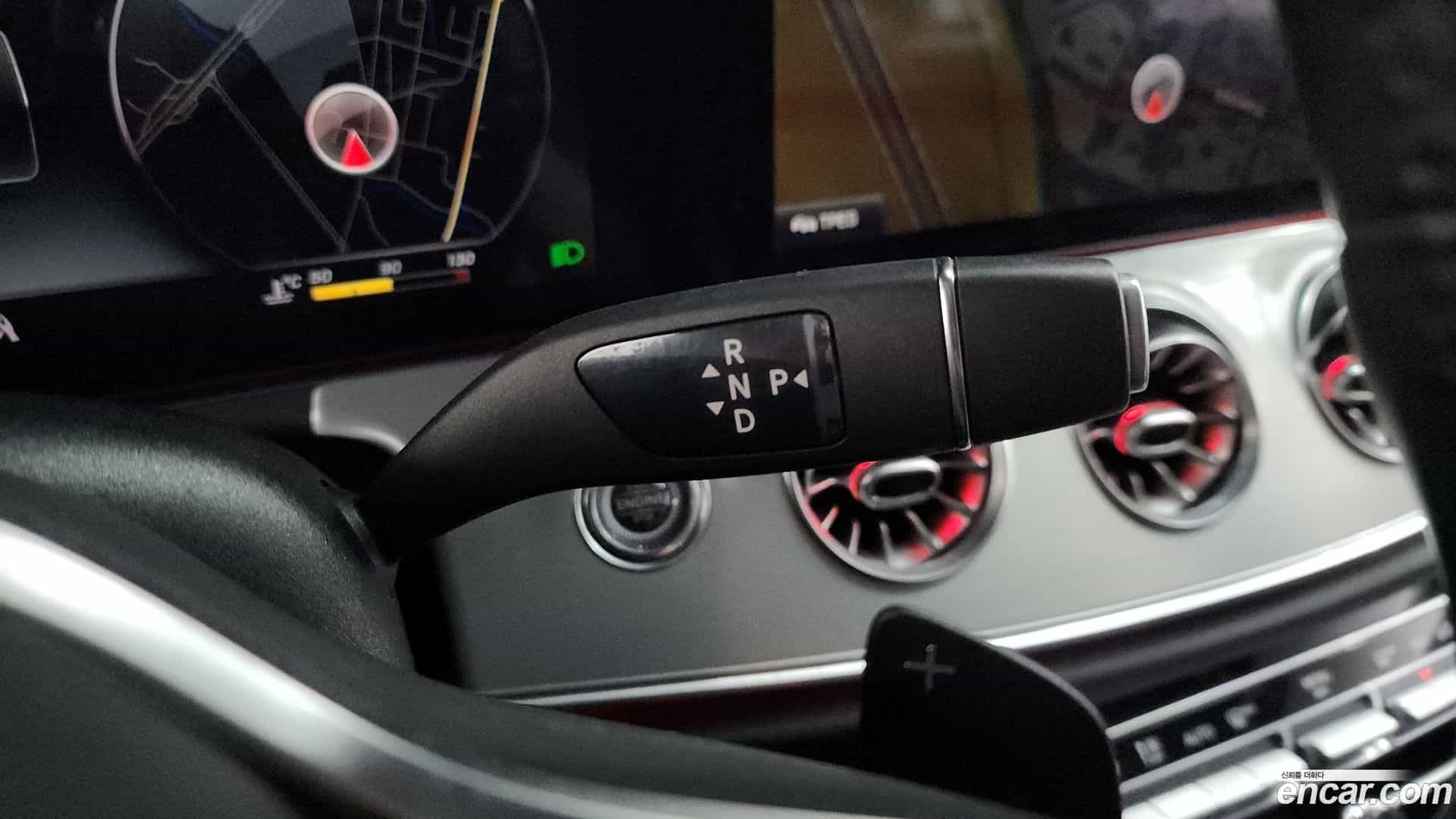 CLS-Class Mercedes-Benz 2019.0-INNER-009