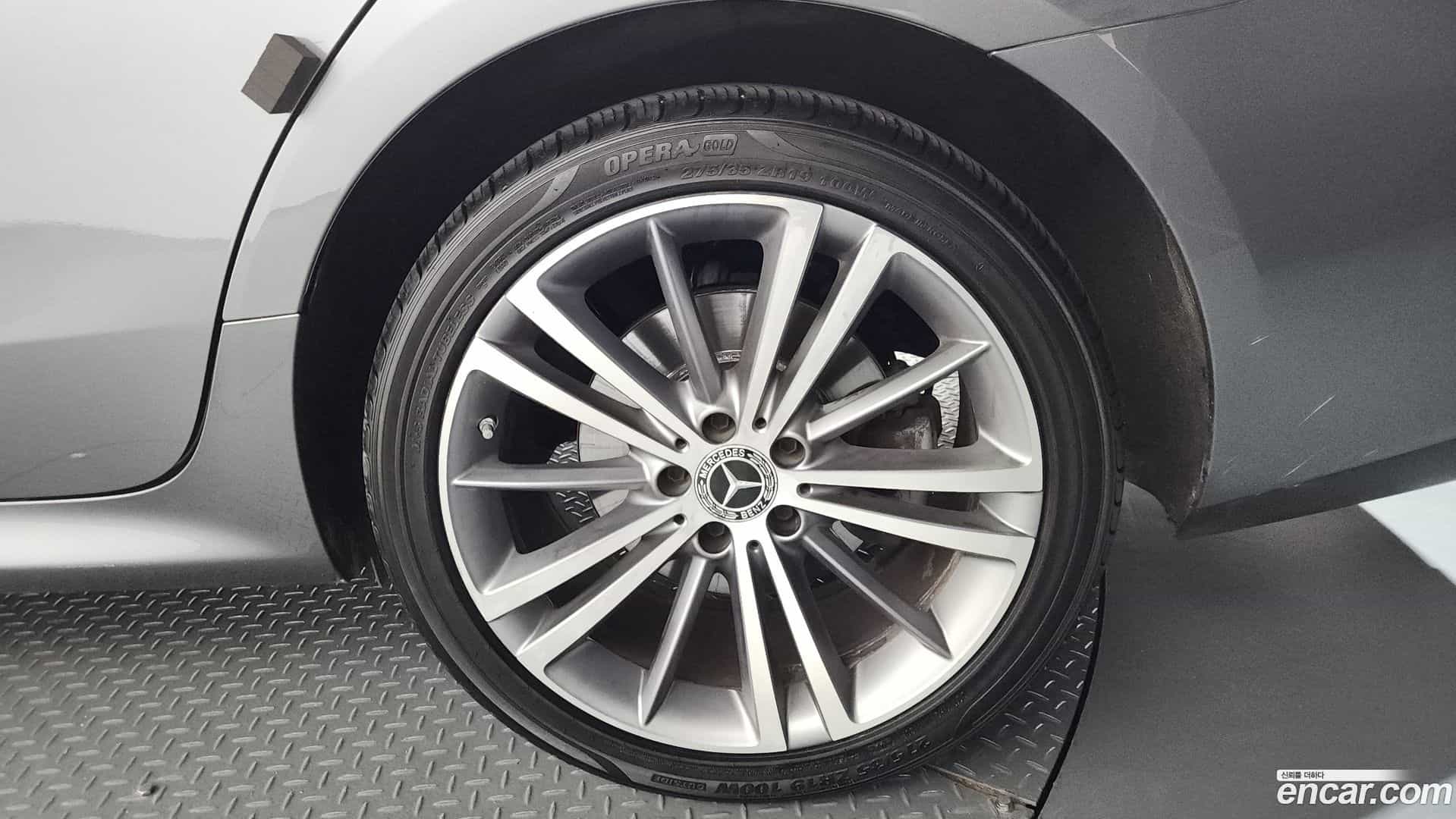 CLS-Class Mercedes-Benz 2019.0-OUTER-031