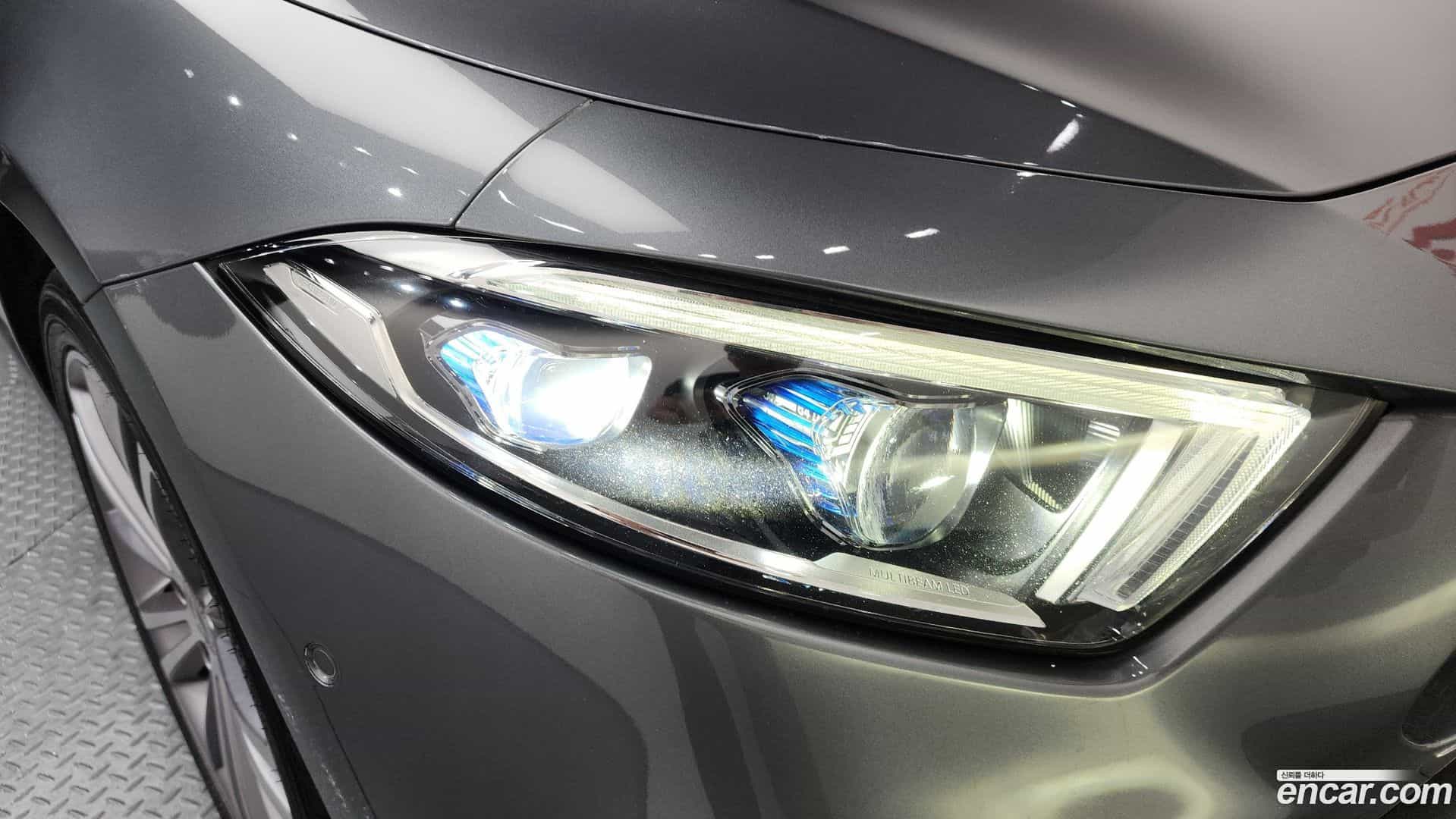 CLS-Class Mercedes-Benz 2019.0-OUTER-032