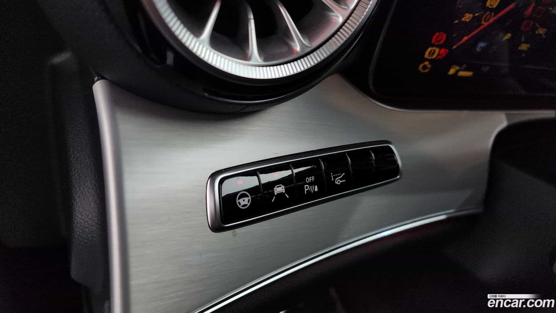 CLS-Class Mercedes-Benz 2019.0-OPTION-042