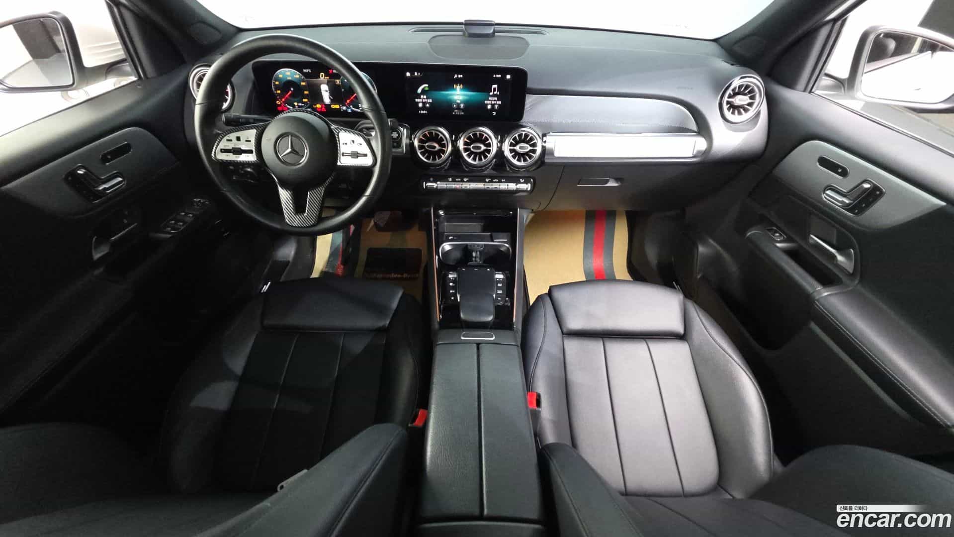 GLB-Class Mercedes-Benz 2021.7-INNER-007