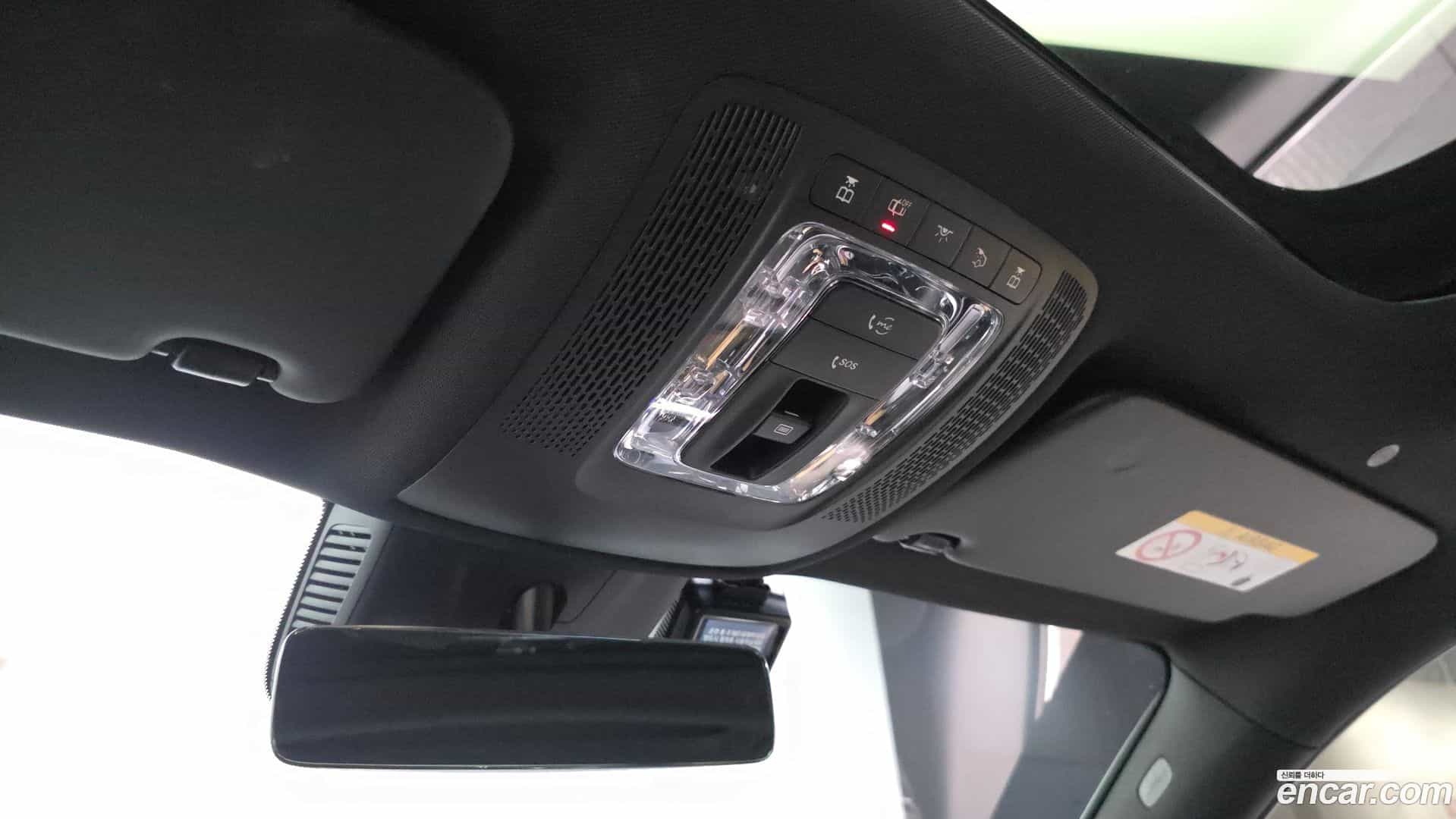 GLB-Class Mercedes-Benz 2021.7-OPTION-041