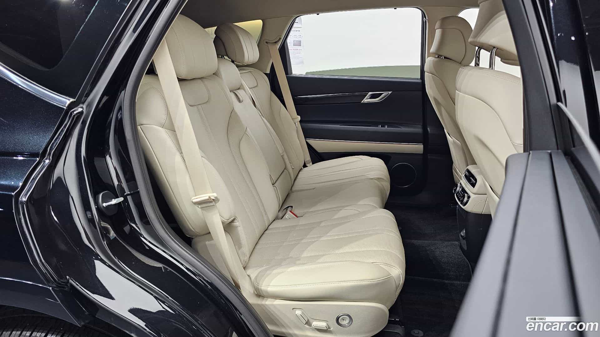 GV80 Genesis 2023.2-INNER-036