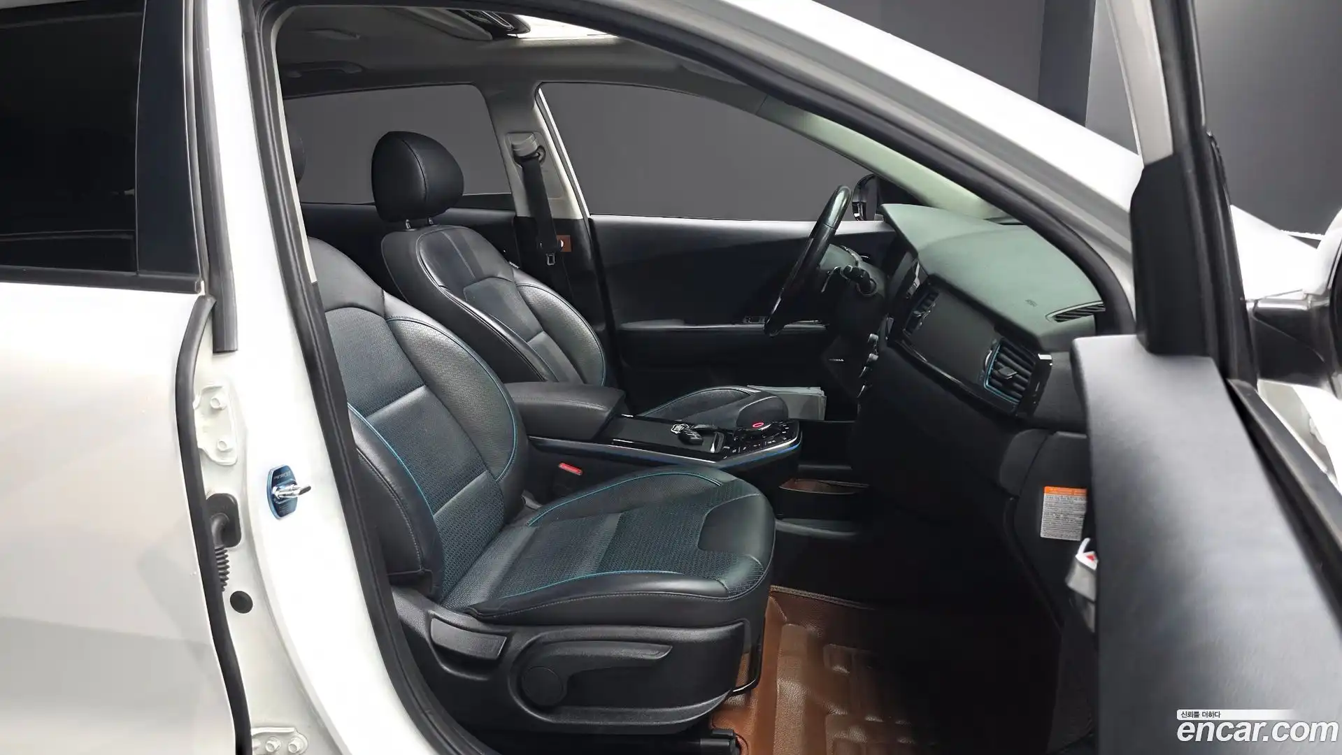 Niro Kia 2019.6-INNER-036