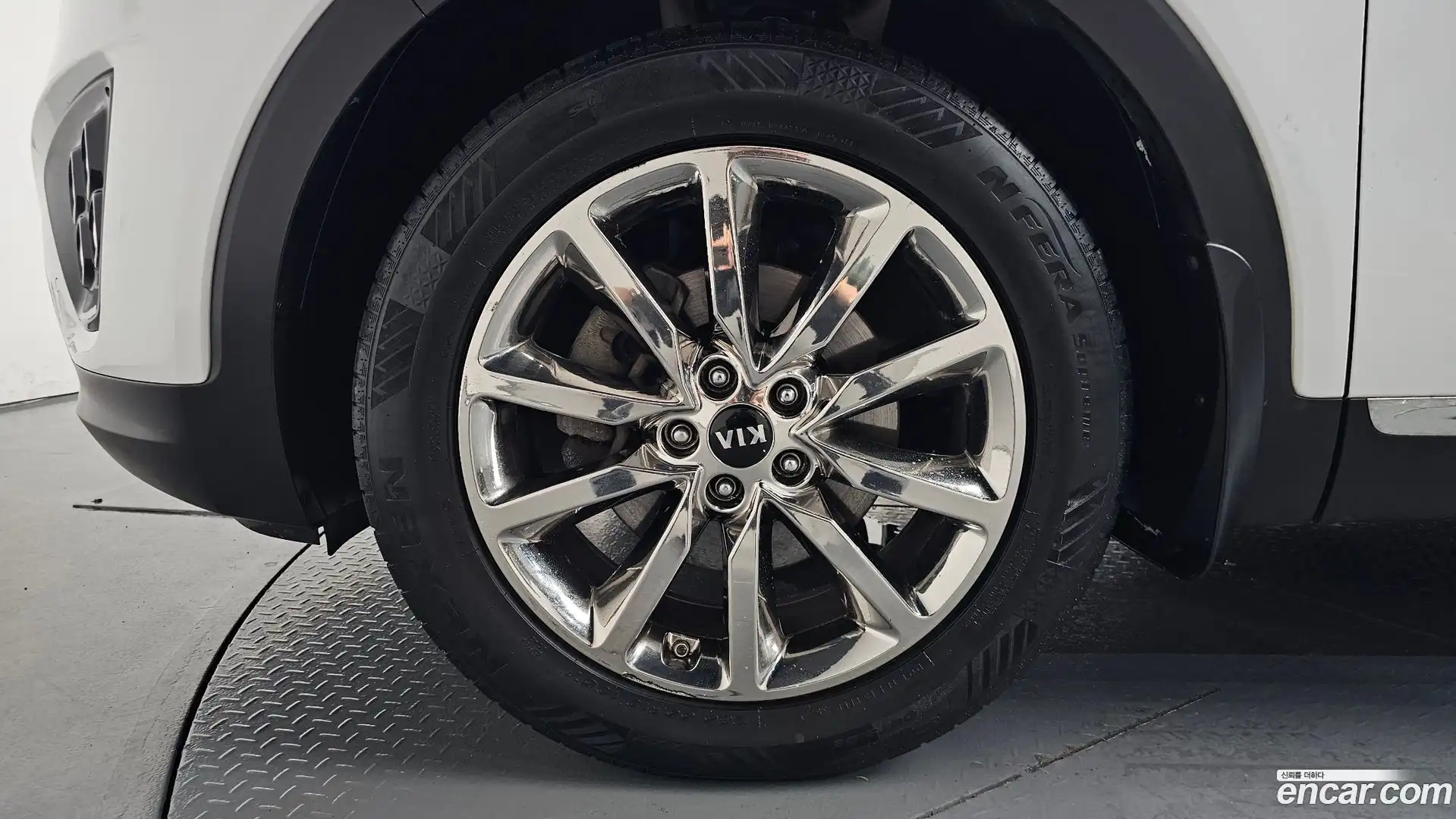 Sorento Kia 2017.6-OUTER-005