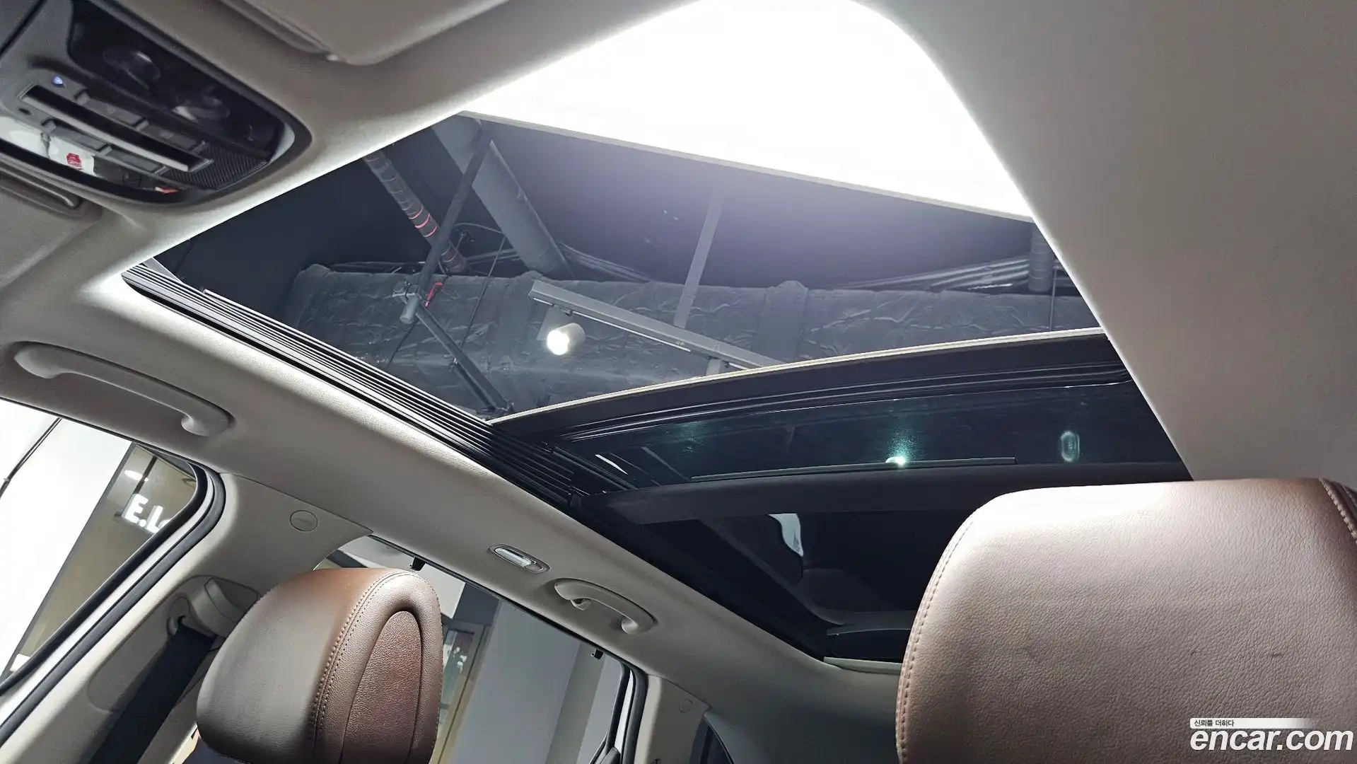 Sorento Kia 2017.6-OPTION-022