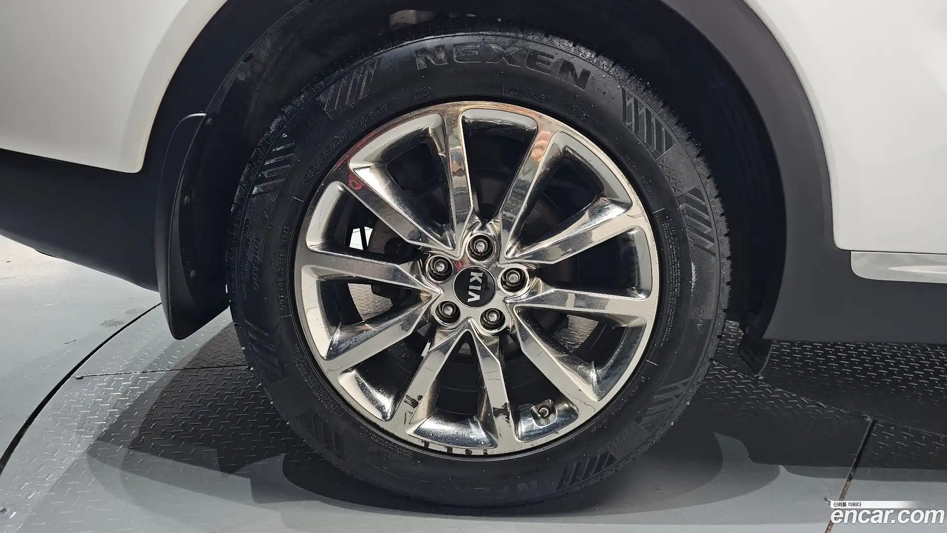 Sorento Kia 2017.6-OUTER-031