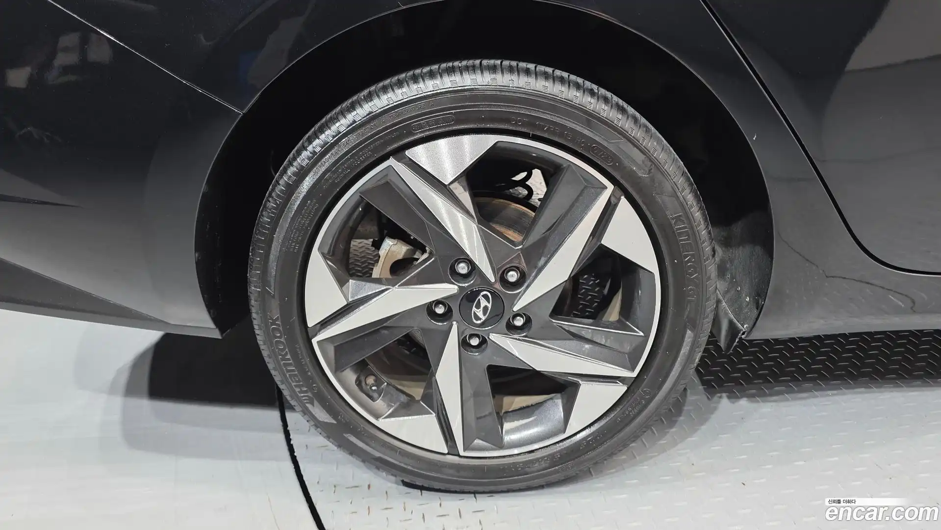 AVANTE Hyundai 2020.5-OUTER-005