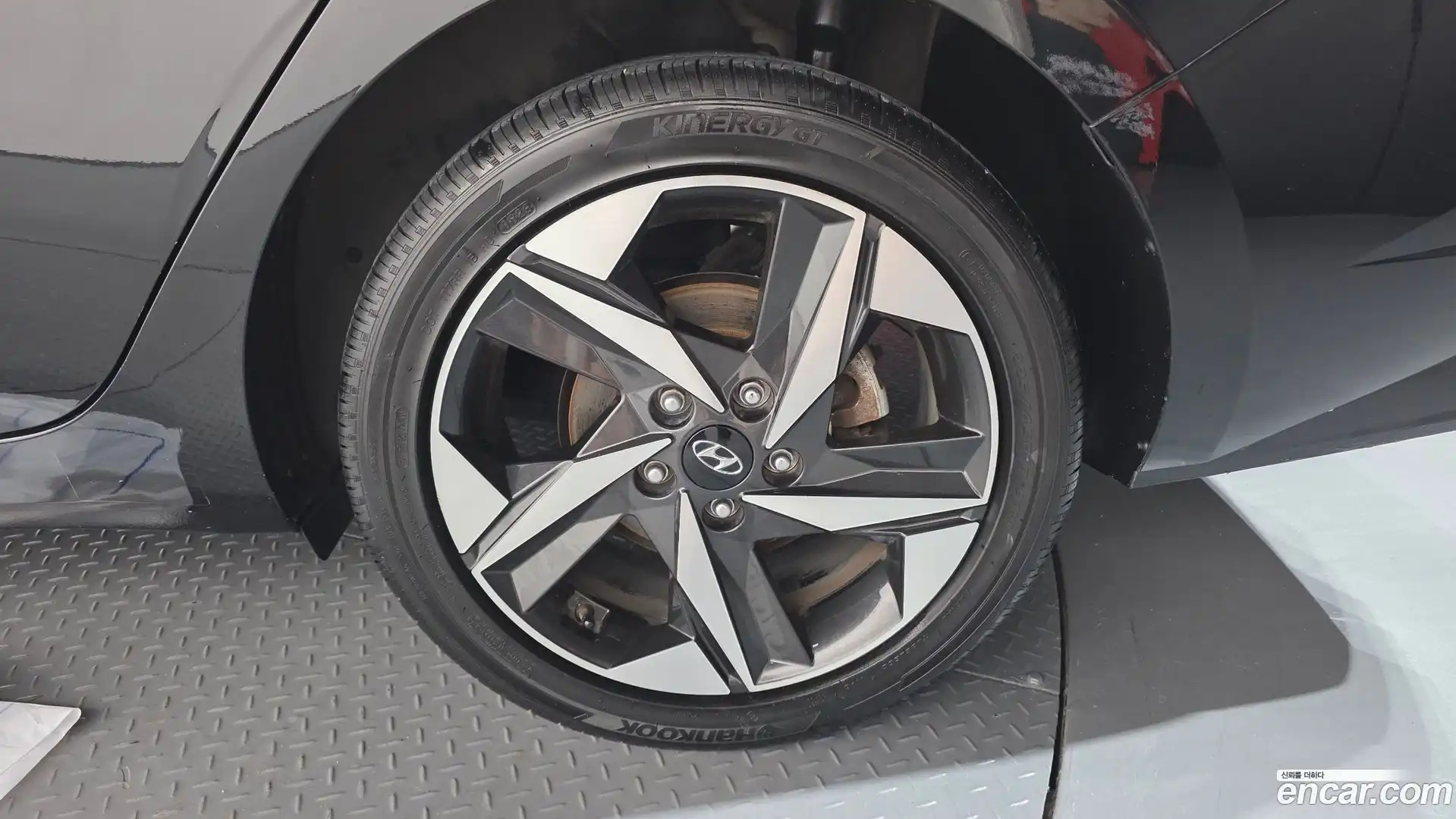 AVANTE Hyundai 2020.5-OUTER-031