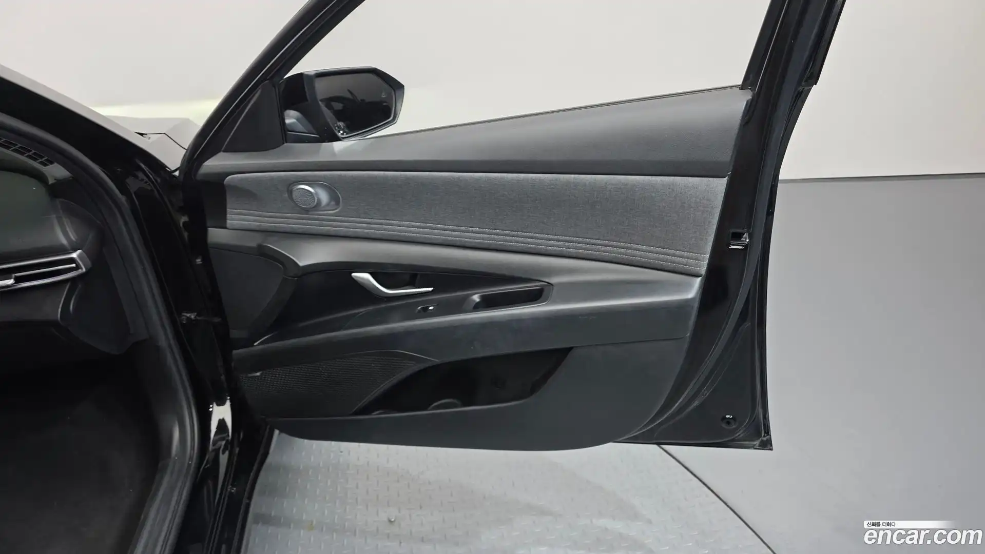 AVANTE Hyundai 2020.5-INNER-034
