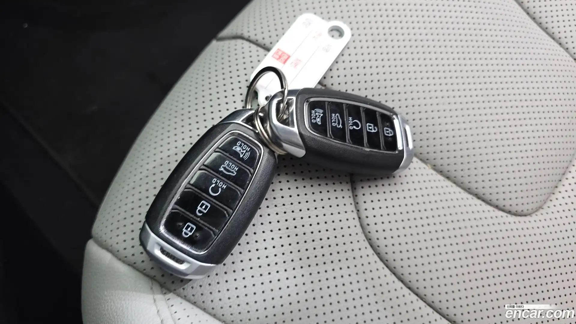 AVANTE Hyundai 2020.5-OPTION-044