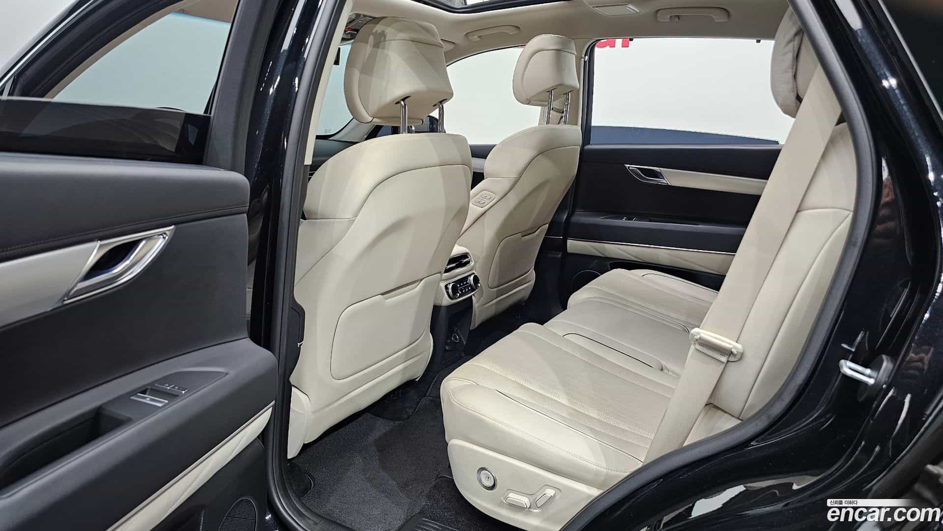 GV80 Genesis 2023.6-OPTION-016