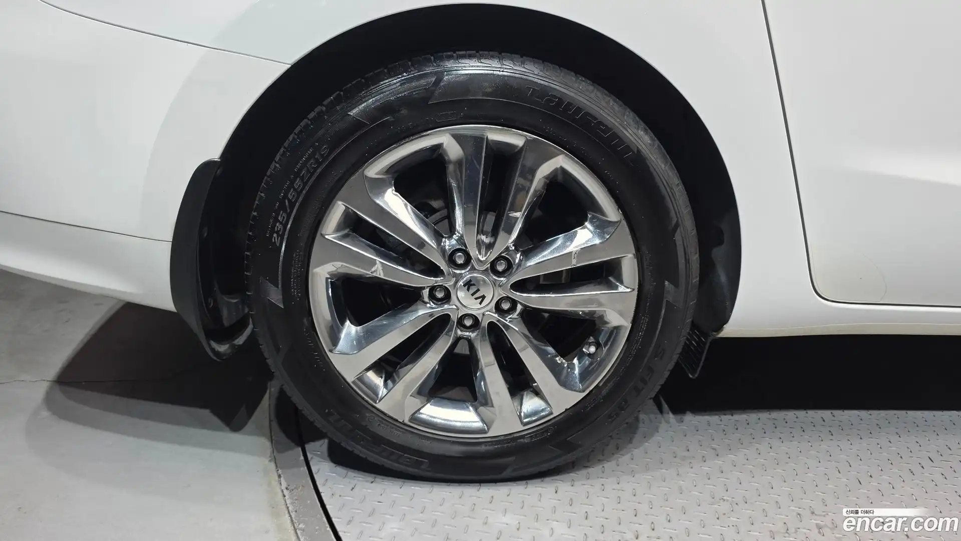 Canival Kia 2017.8-OUTER-005